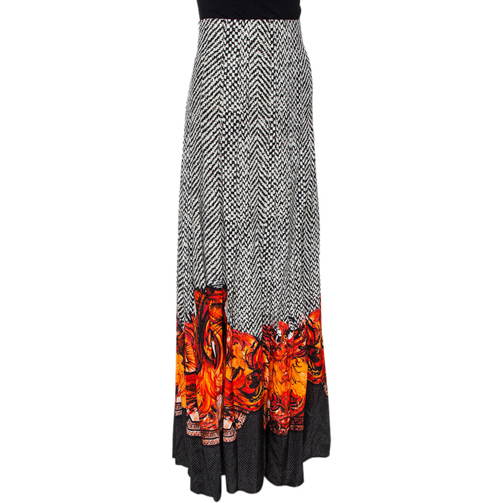 

Roberto Cavalli Monochrome Contrast Floral Printed Silk Maxi Skirt, Grey