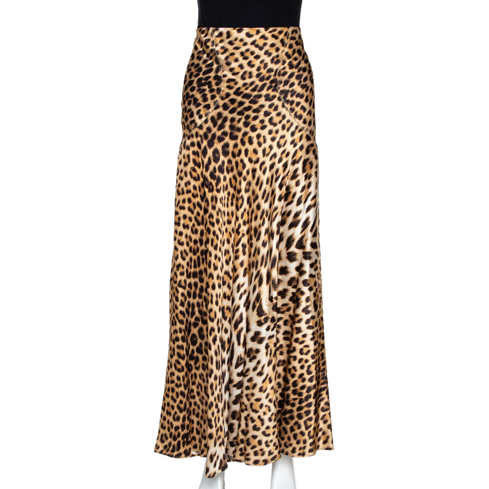 مملوكة مسبقًا Roberto Cavalli Beige Satin Leopard Print Maxi Skirt L
