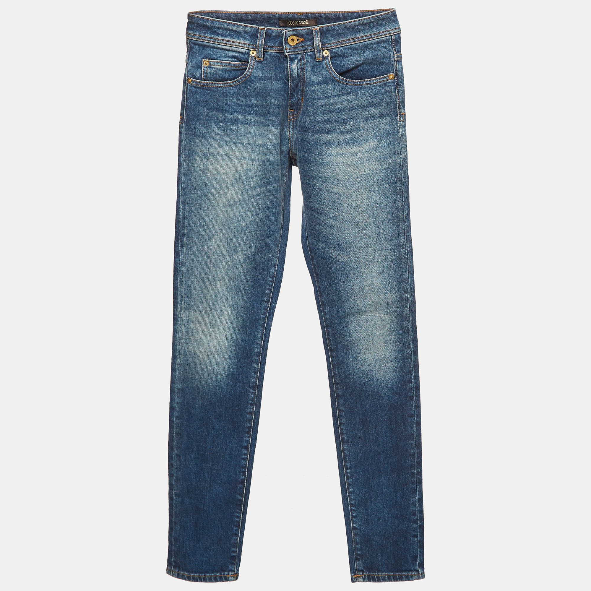 These Roberto Cavalli jeans are a must have wardrobe essential. These blue skinny jeans can be dressed both up and down for looks that are either casual and comfy or chic and fashionable.