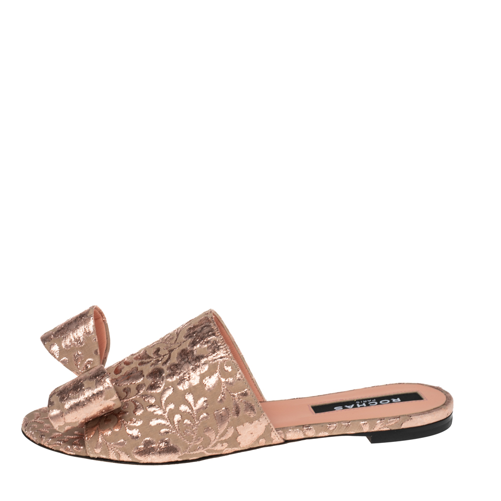 

Rochas Beige/Rose Gold Floral Brocade Fabric Bow Embellished Flat Sandals Size