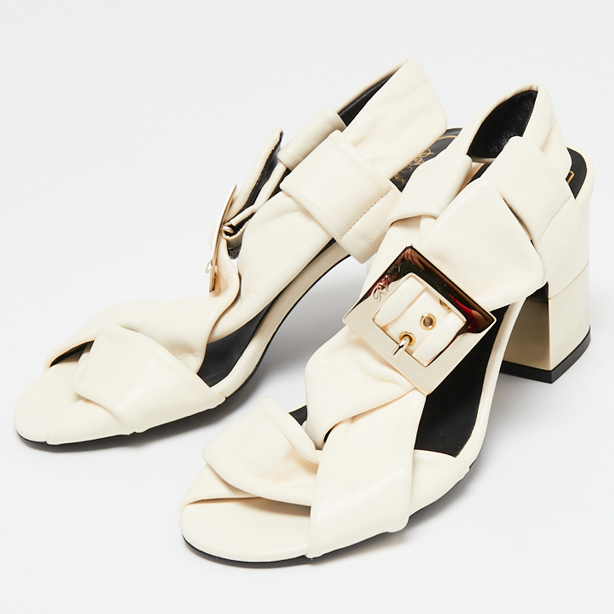 

Roger Vivier White Leather Buckle Slingback Sandals Size, Cream