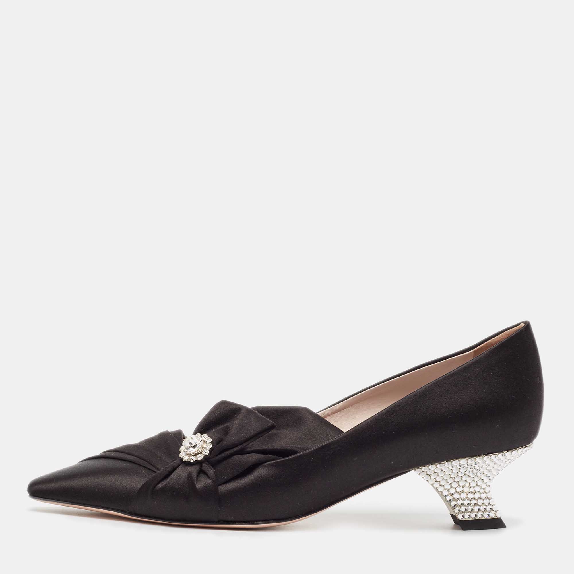 

Roger Vivier Black Satin Crystals Embellished Bow Pumps Size