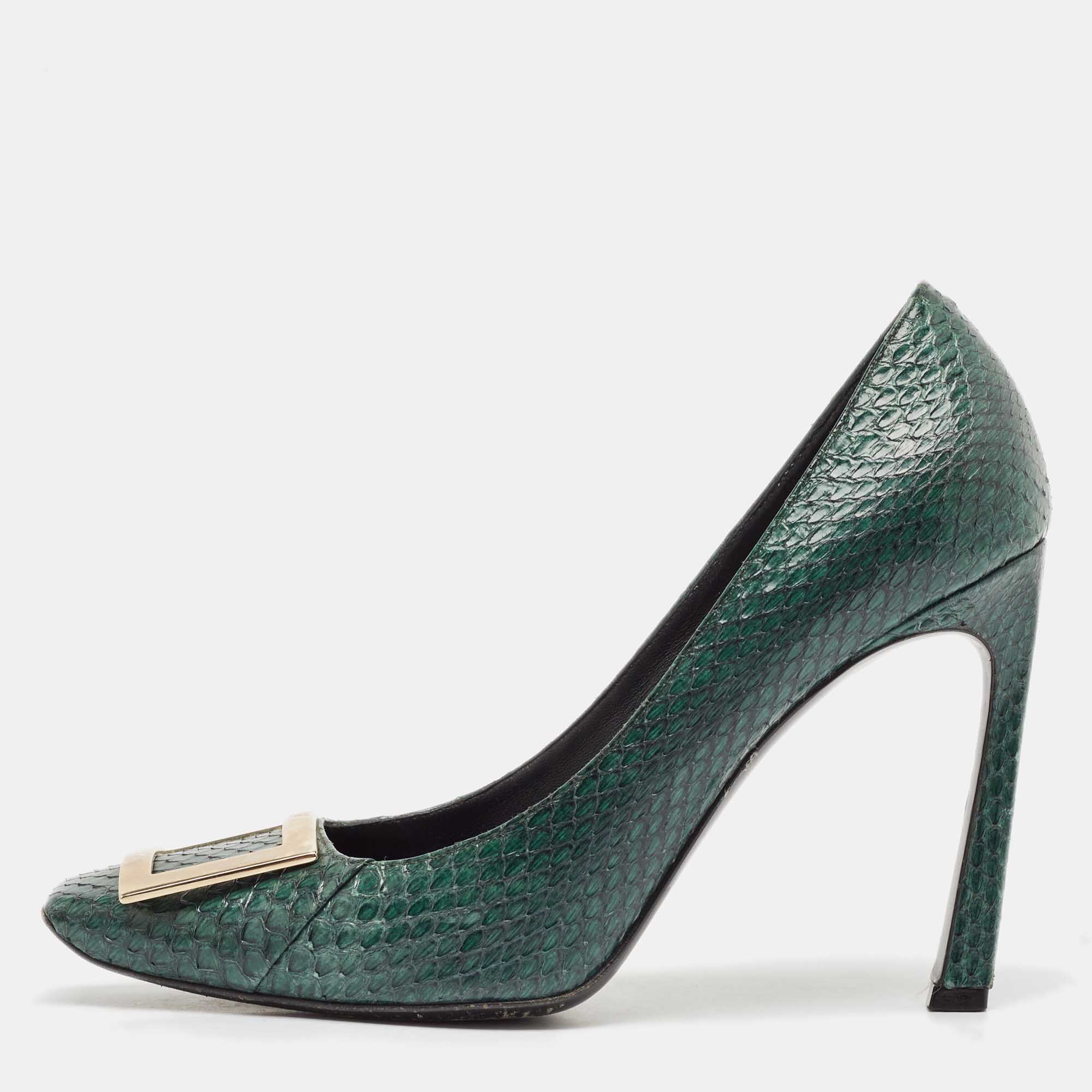 

Roger Vivier Dark Green Python Trompette Pumps Size