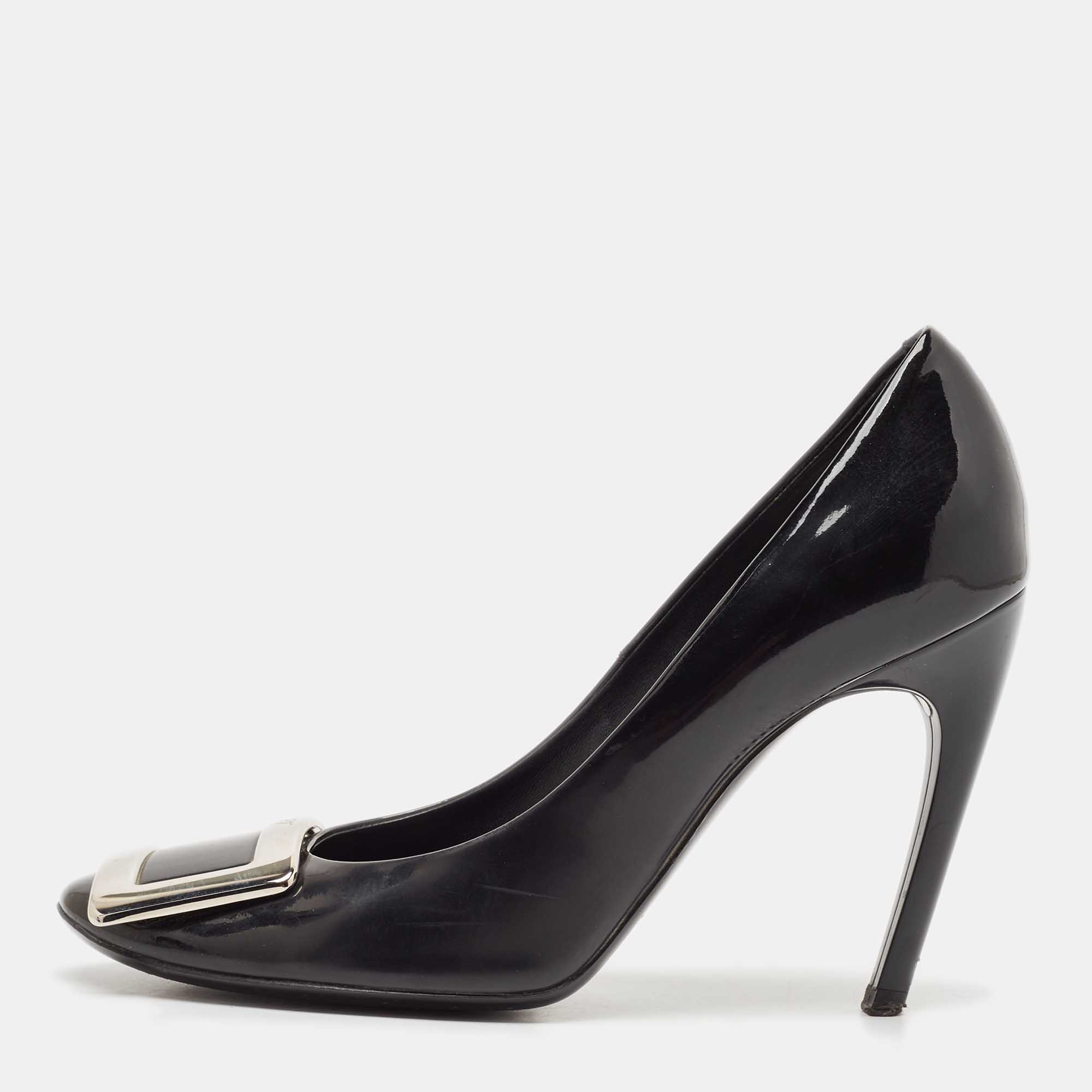 

Roger Vivier Black Patent Leather Belle Vivier Trompette Pumps Size