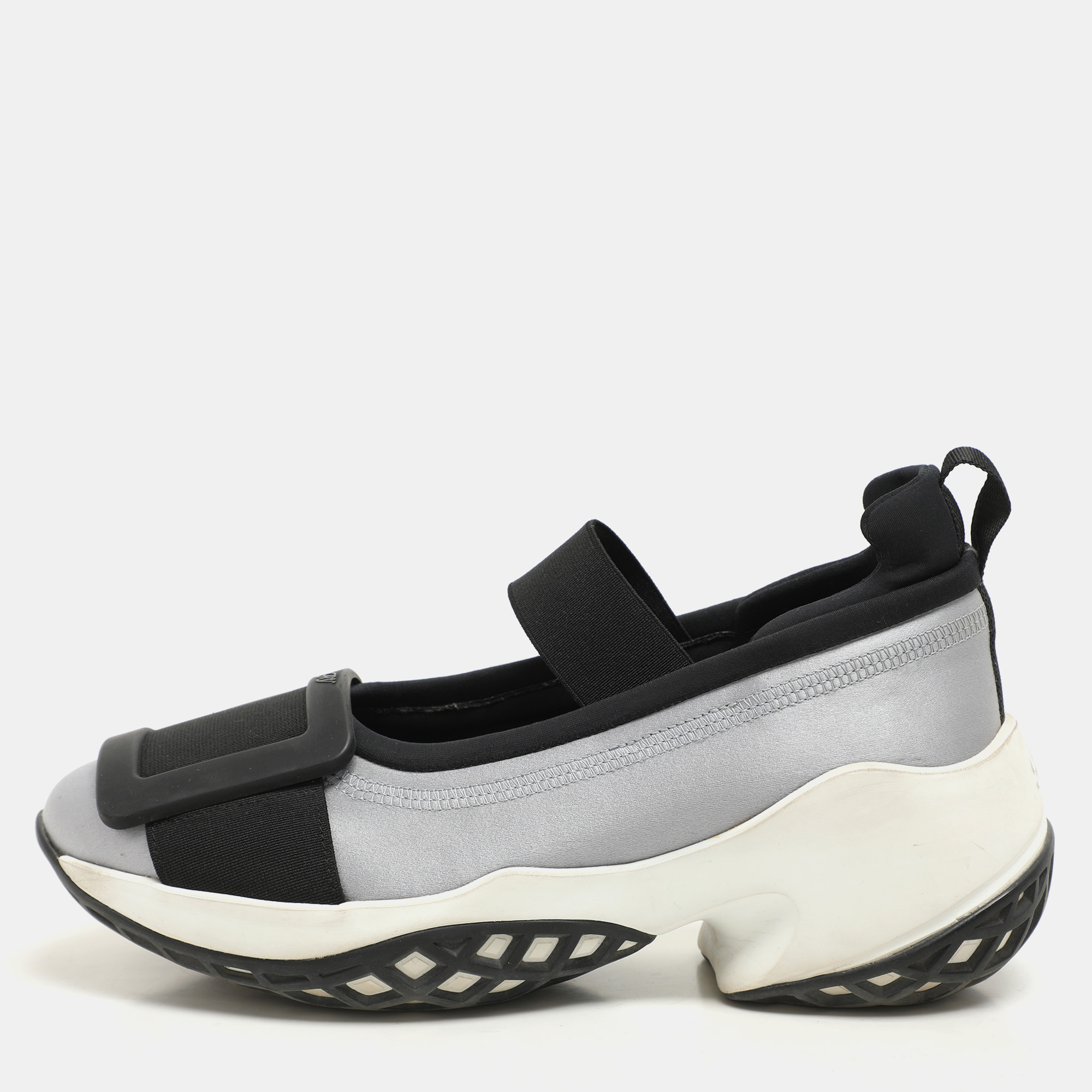 

Roger Vivier Blue/Black Satin Embellished Slip On Sneakers Size