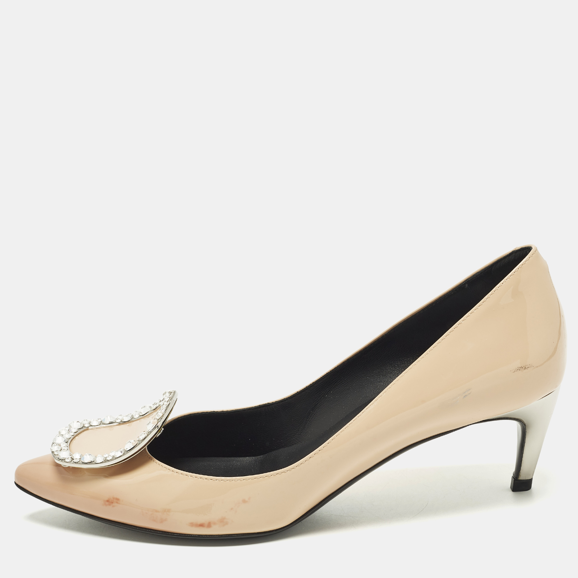 

Roger Vivier Belle Vivier Trompette Size  Beige Patent Leather Pumps