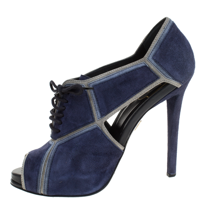 

Roger Vivier Blue Suede Leather Cut Out Lace Up Booties Size