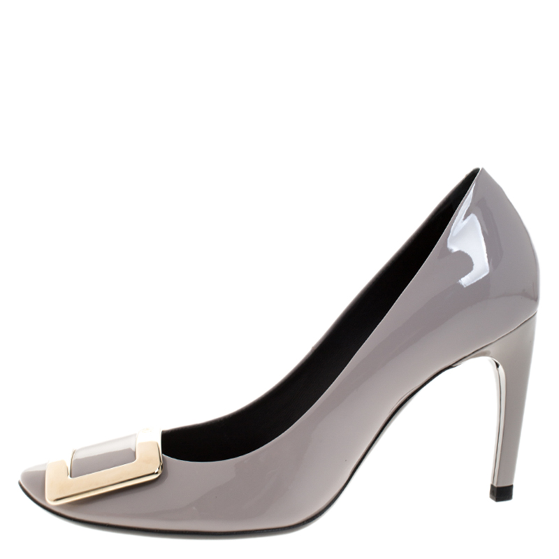 

Roger Vivier Grey Patent Leather Trompette Pumps Size