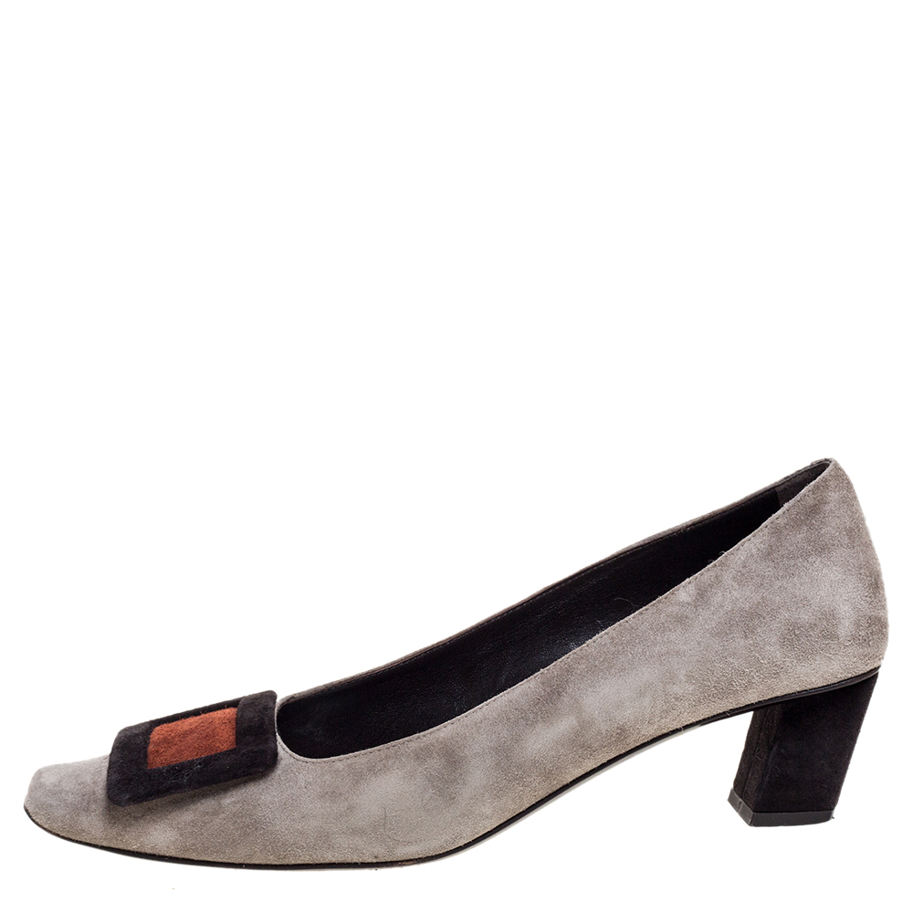 

Roger Vivier Grey Suede Leather Belle Pumps Size