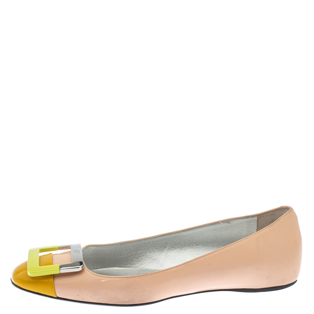 

Roger Vivier Beige Patent Leather Buckle Detail Square Cap Toe Ballet Flats Size