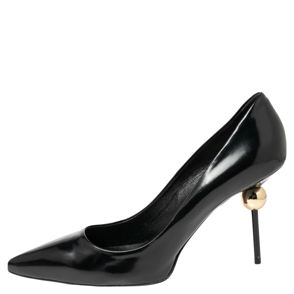 

Roger Vivier Black Leather Gold Embellished Heel Pumps Size