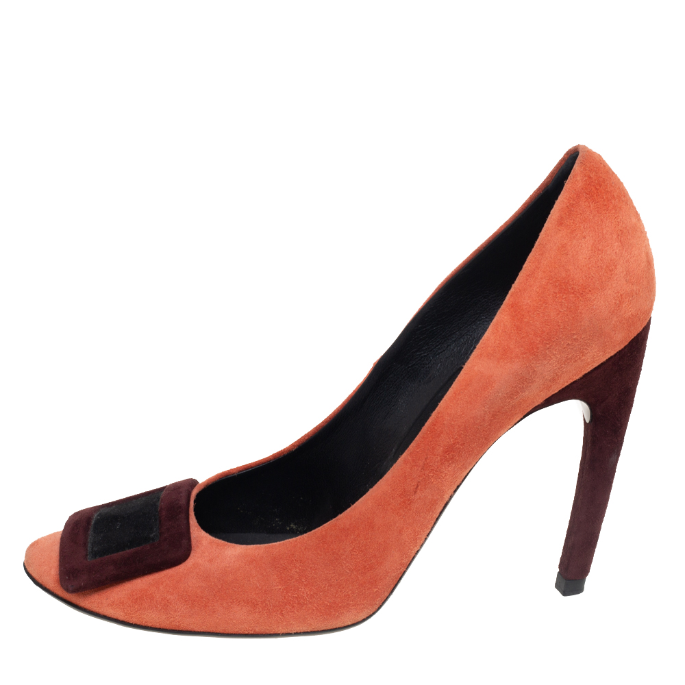 

Roger Vivier Coral Orange/Burgundy Suede Trompette Pumps Size