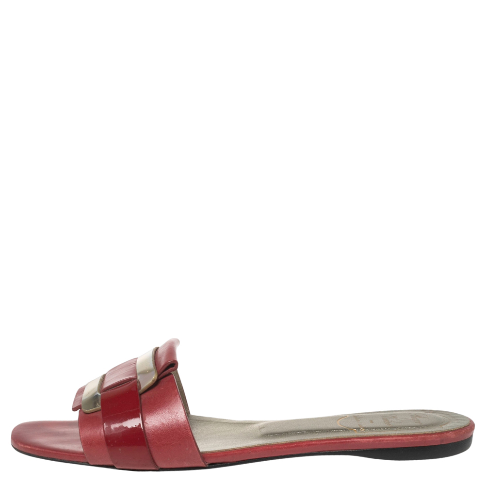 

Roger Vivier Red Leather Pilgrim De Jour Flat Slides Size