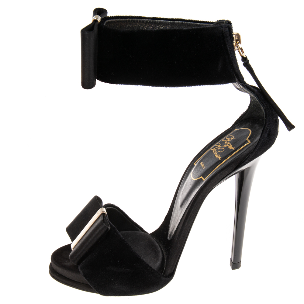 

Roger Vivier Black Velvet Bow Ankle Strap Sandals Size