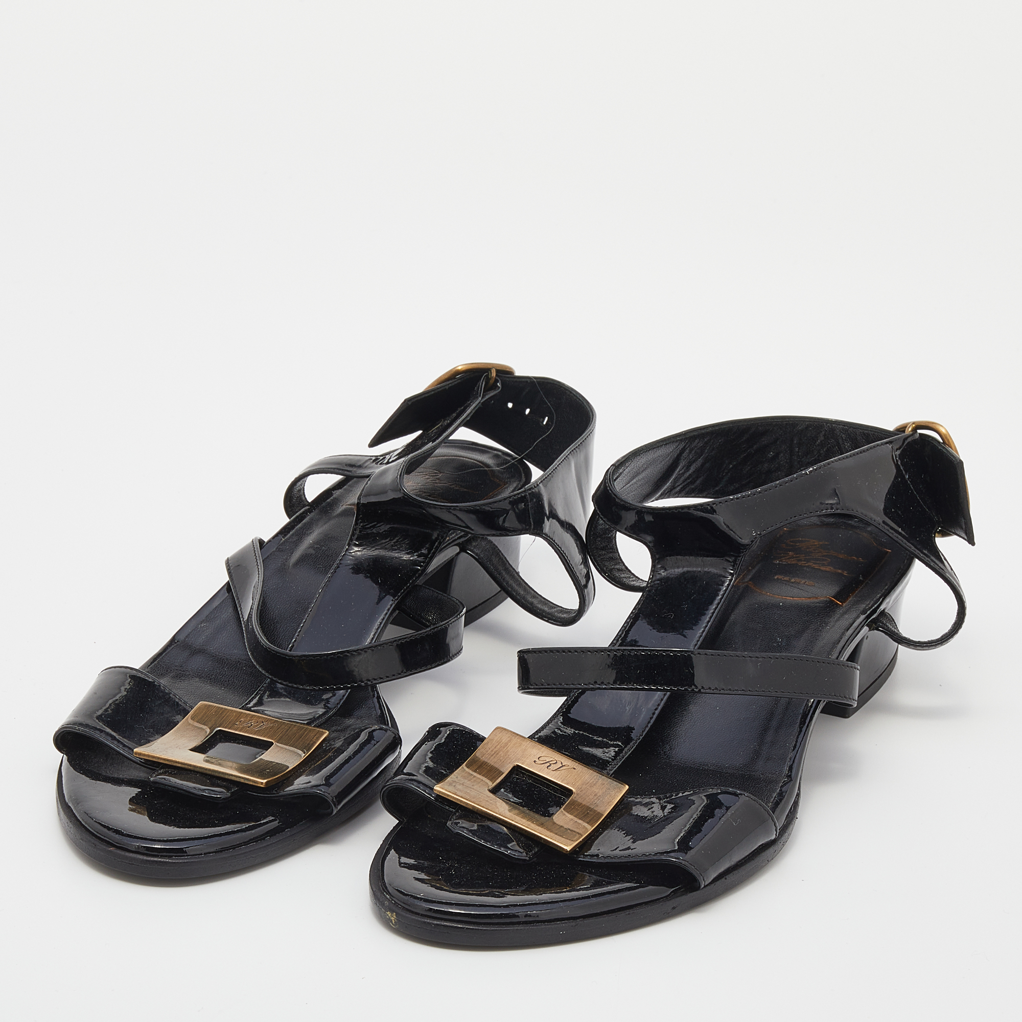 

Roger Vivier Black Patent Leather Ankle Strap Sandals Size