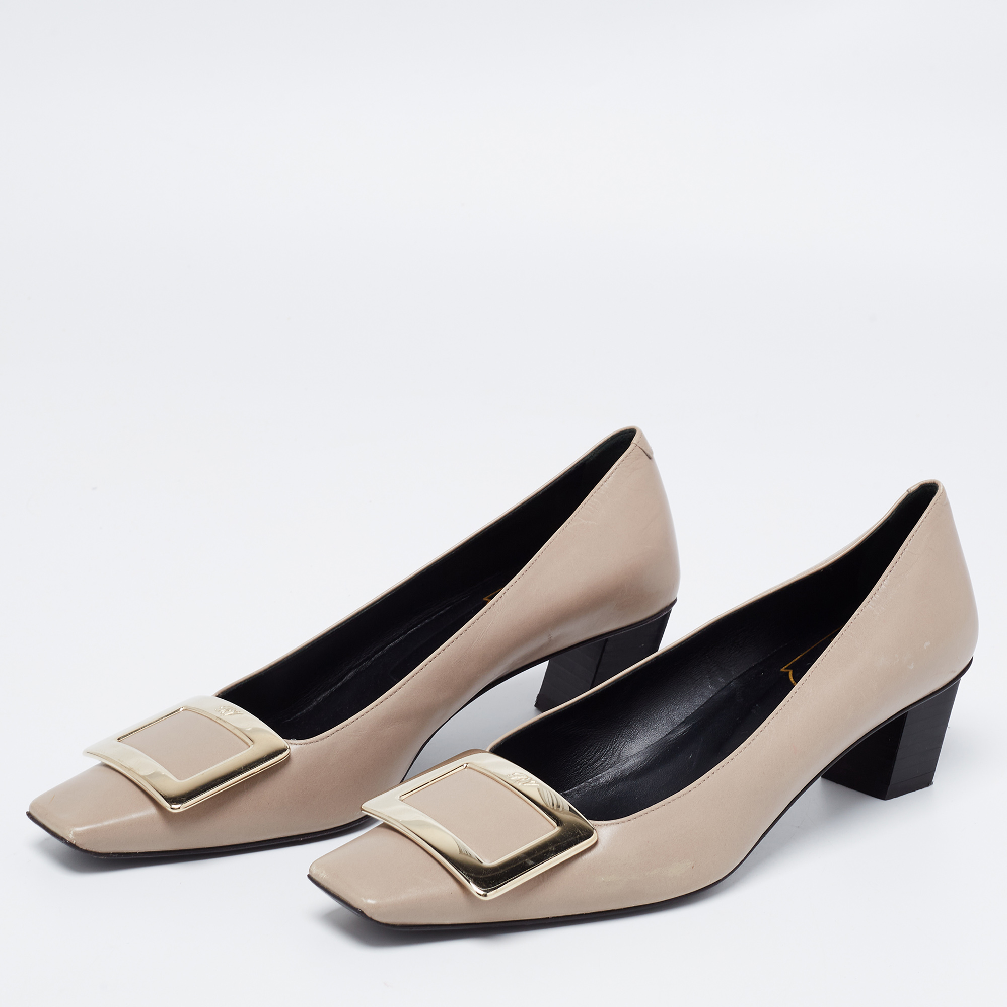 

Roger Vivier Taupe Leather Belle Pumps Size, Beige