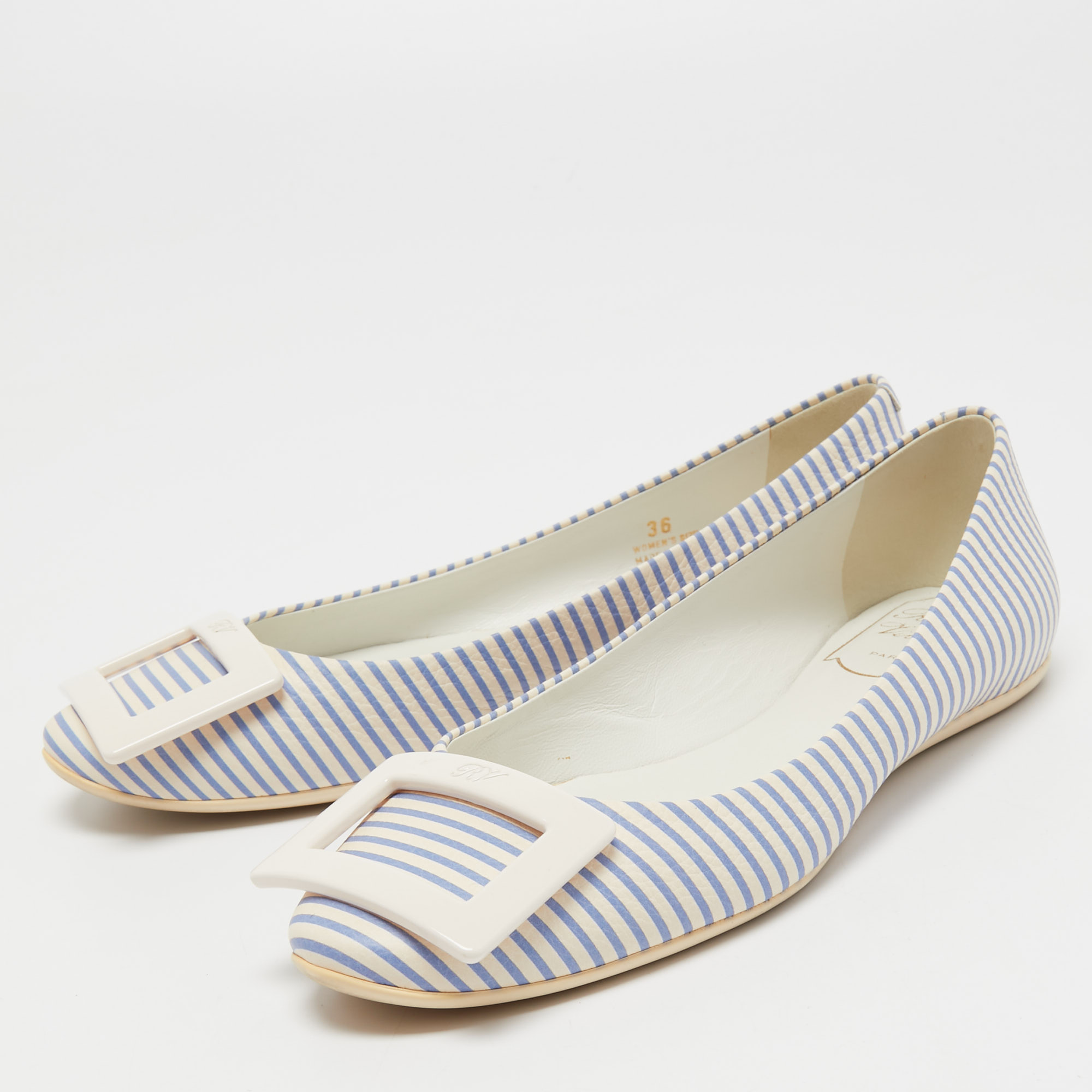

Roger Vivier White/Blue Striped Leather Gommette Ballet Flats Size