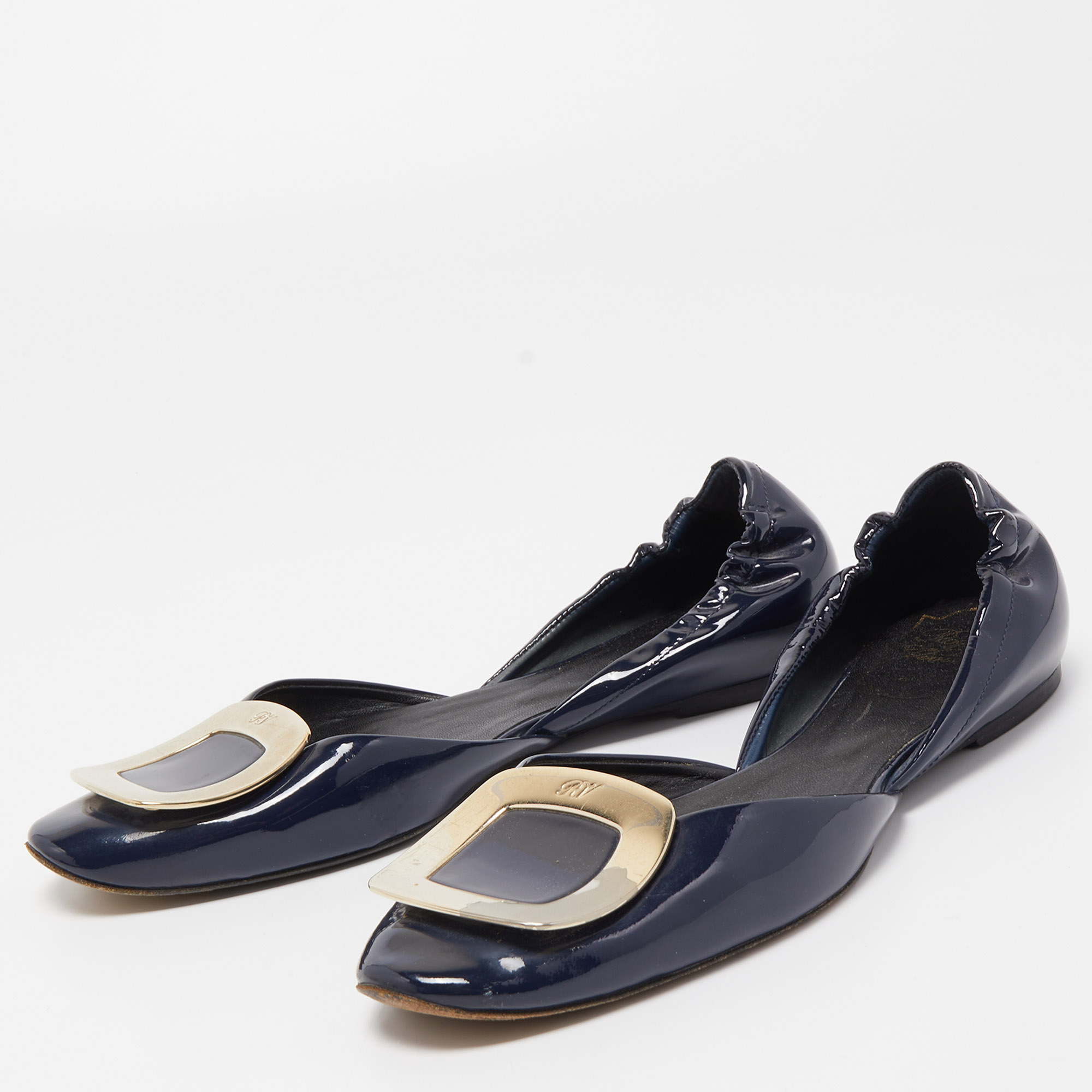 

Roger Vivier Navy Blue Patent Leather Chip D'orsay Ballet Flats Size