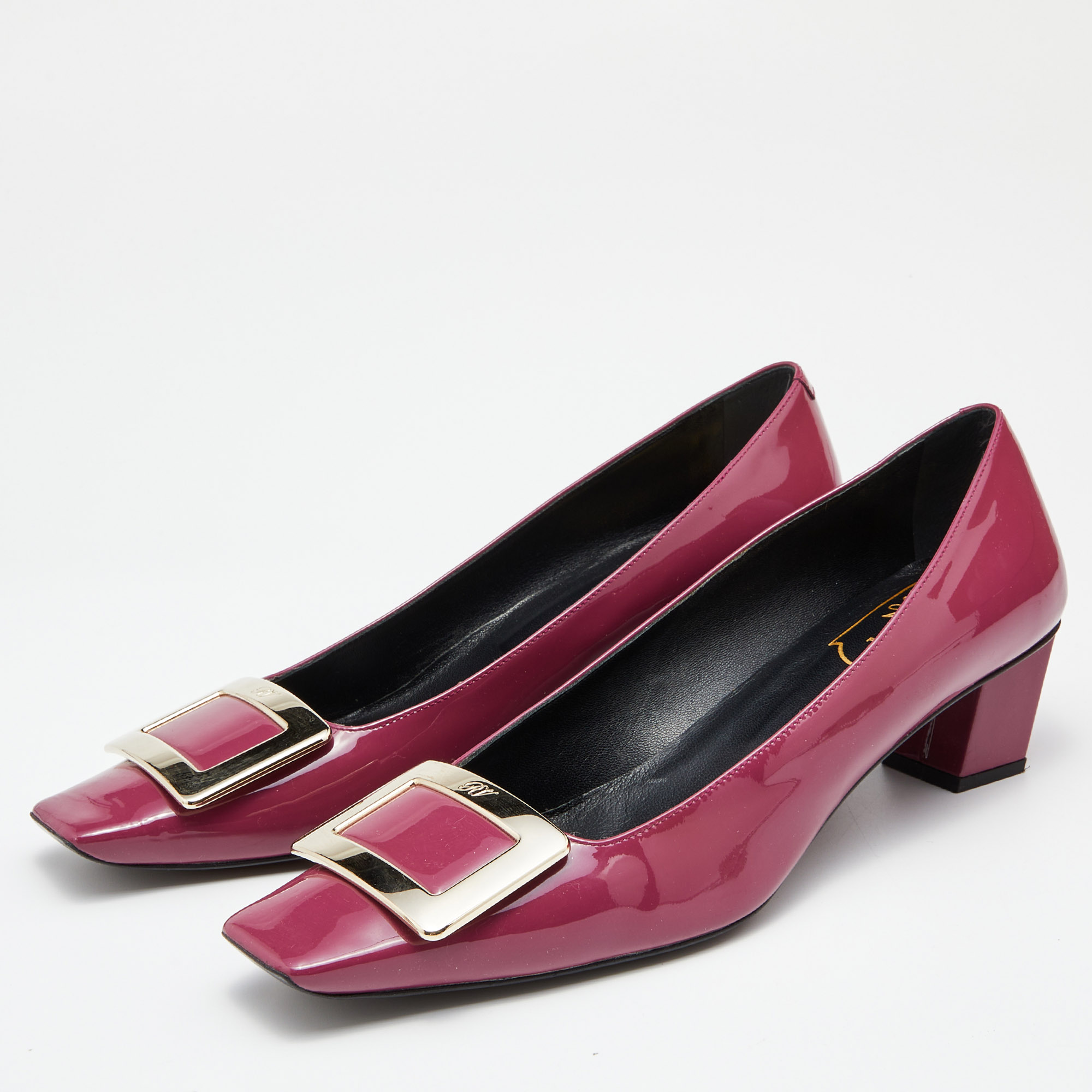 

Roger Vivier Pink Patent Leather Trompette Pumps Size