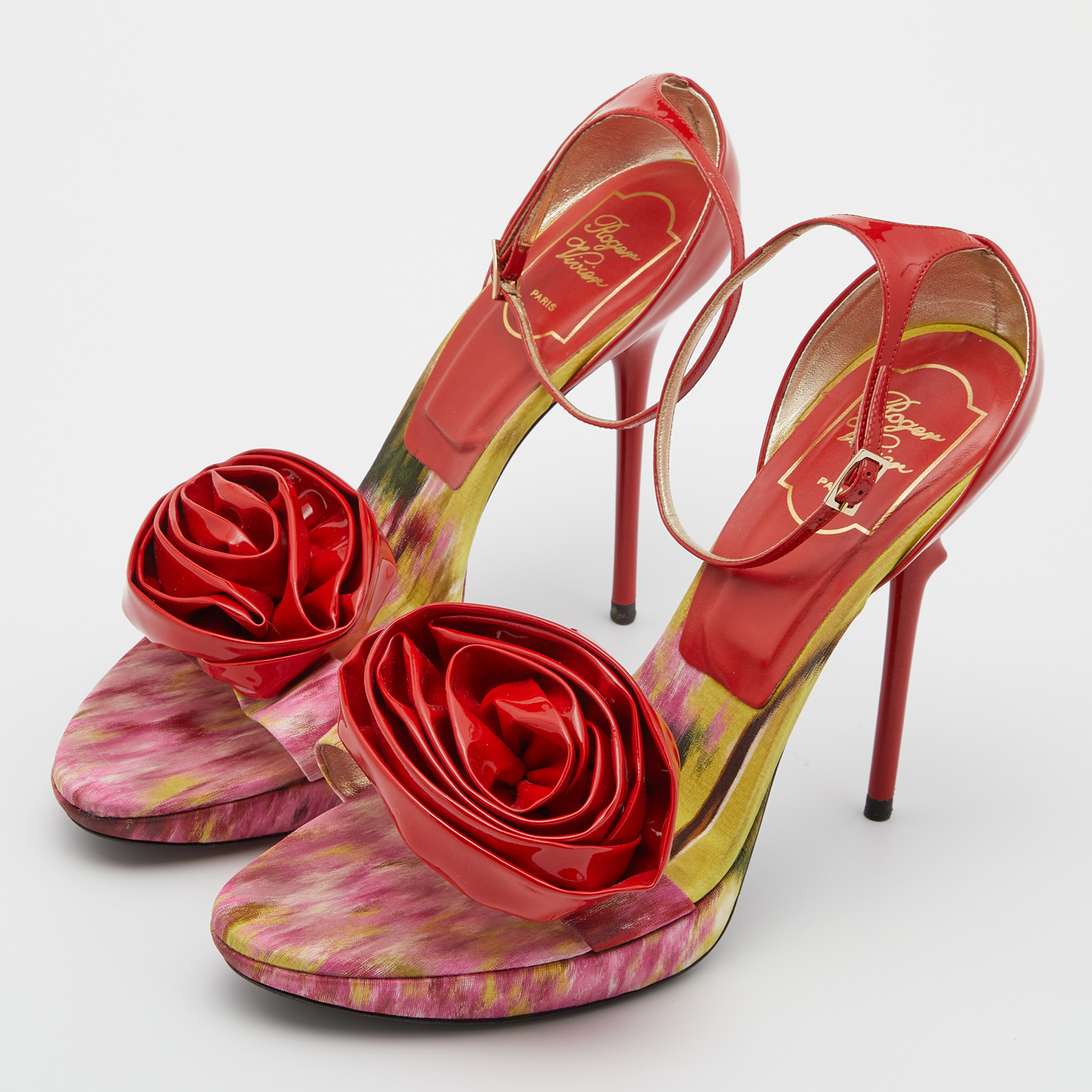 

Roger Vivier Red/Pink Satin and Patent Leather Flower Detail Ankle Strap Sandals Size