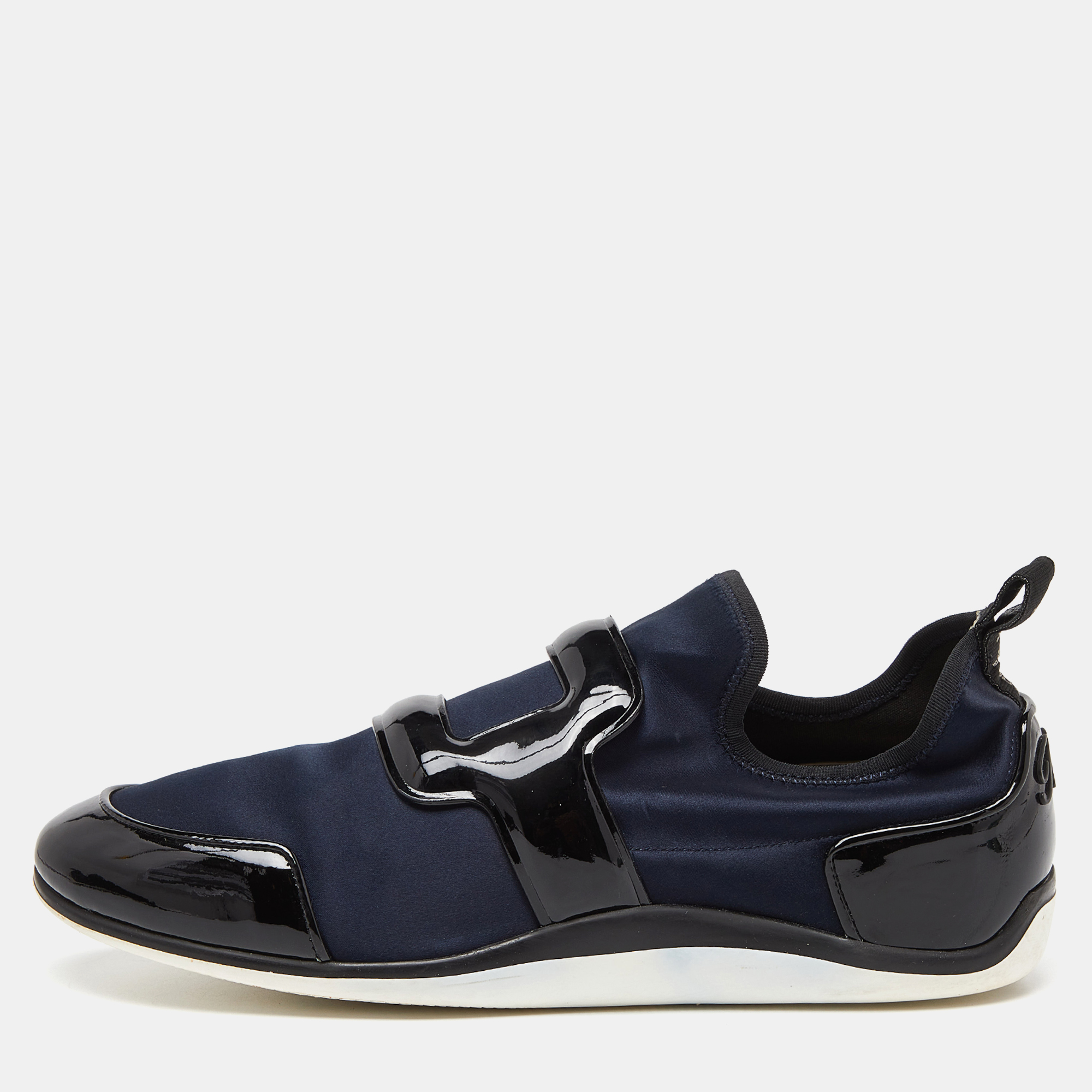Pre-owned Roger Vivier Blue/black Satin And Patent Leather Sneaky Viv Slip On Trainers Size 39