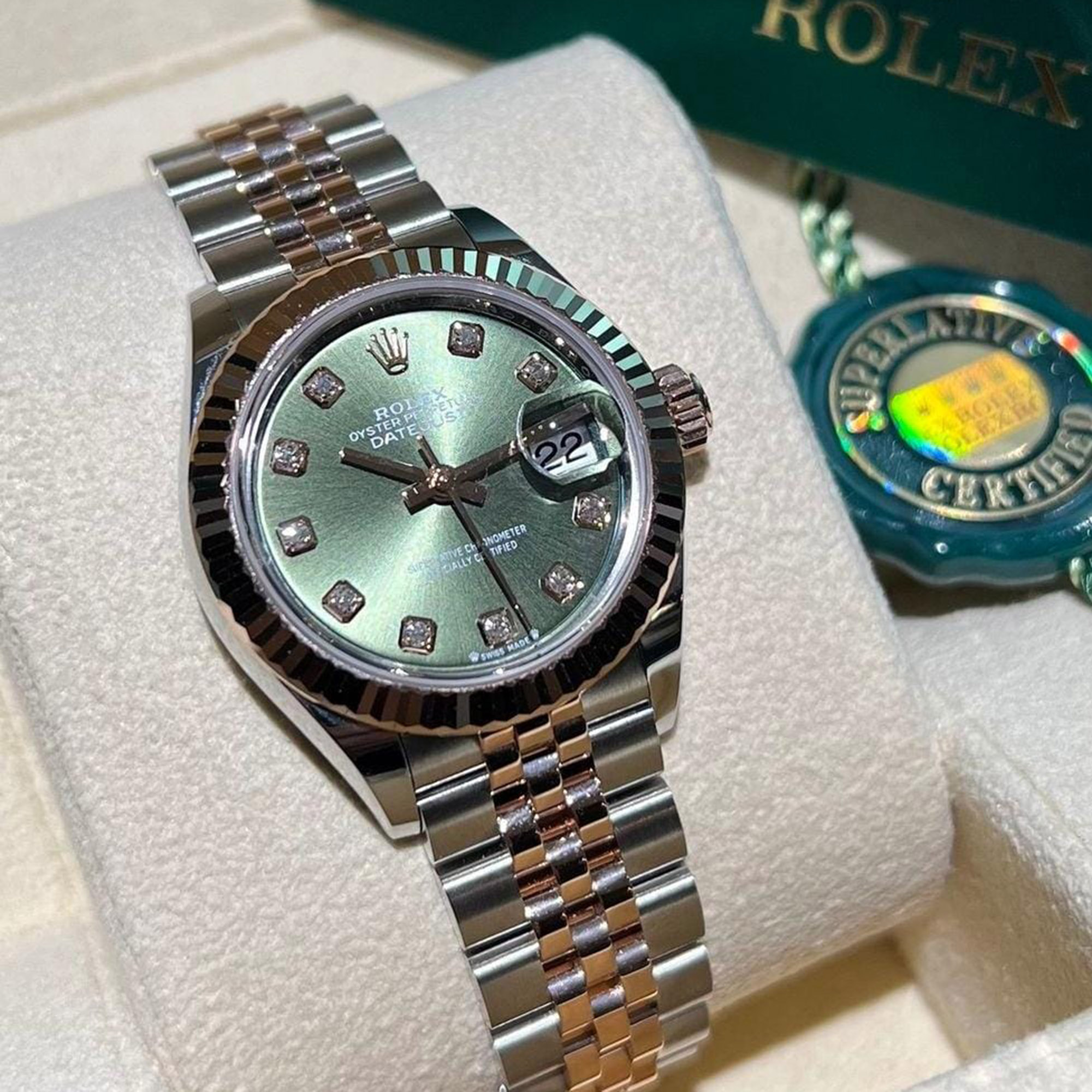 

Rolex Olive Green 18K Yellow Gold Stainless Steel Datejust 278273 Women's Wristwatch 31 mm