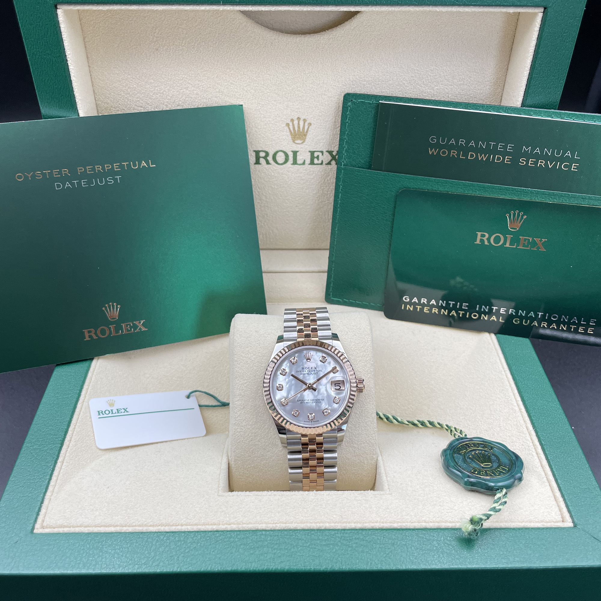 

Rolex MOP Dial Lady Datejust, White