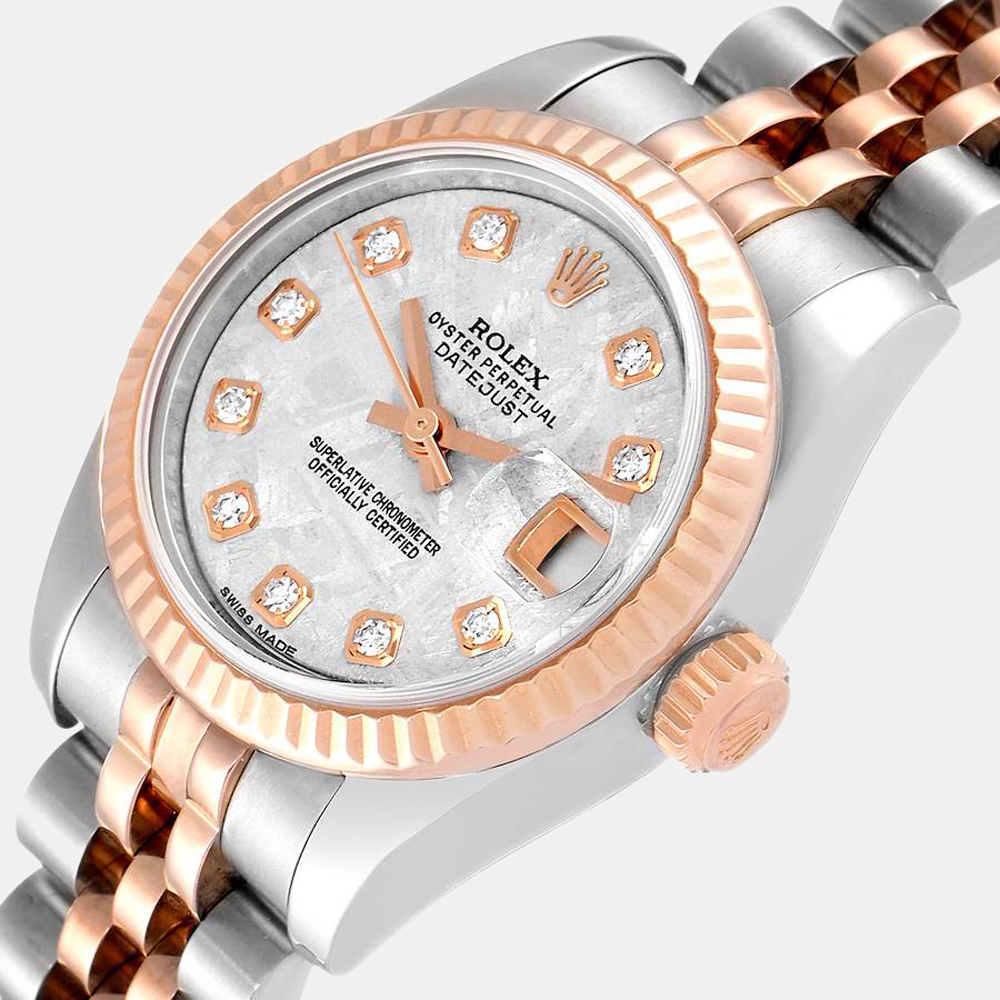 

Rolex MOP Diamonds 18K Rose Gold And Stainless Steel Datejust 179171 Women's Wristwatch 26 mm, Silver