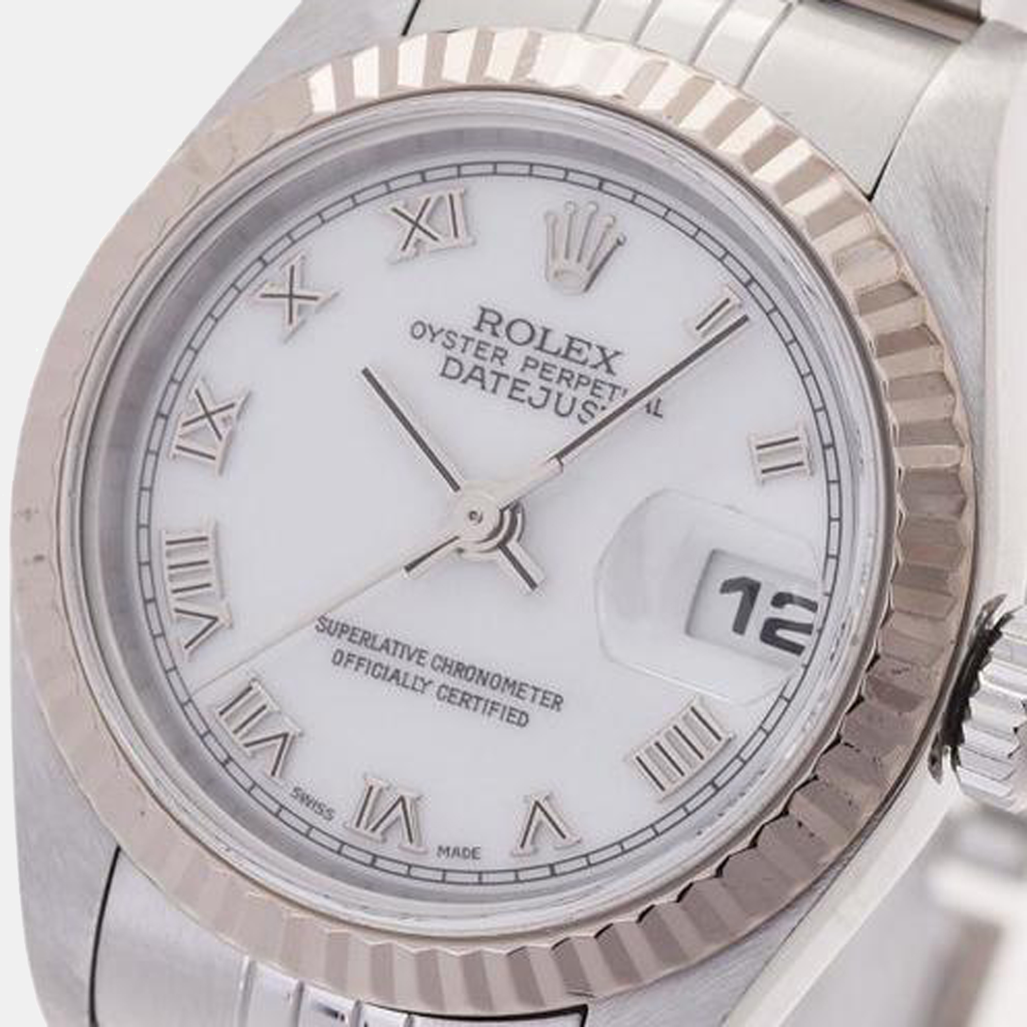 

Rolex White 18K White Gold and Stainless Steel Datejust Automatic Women's Wristwatch