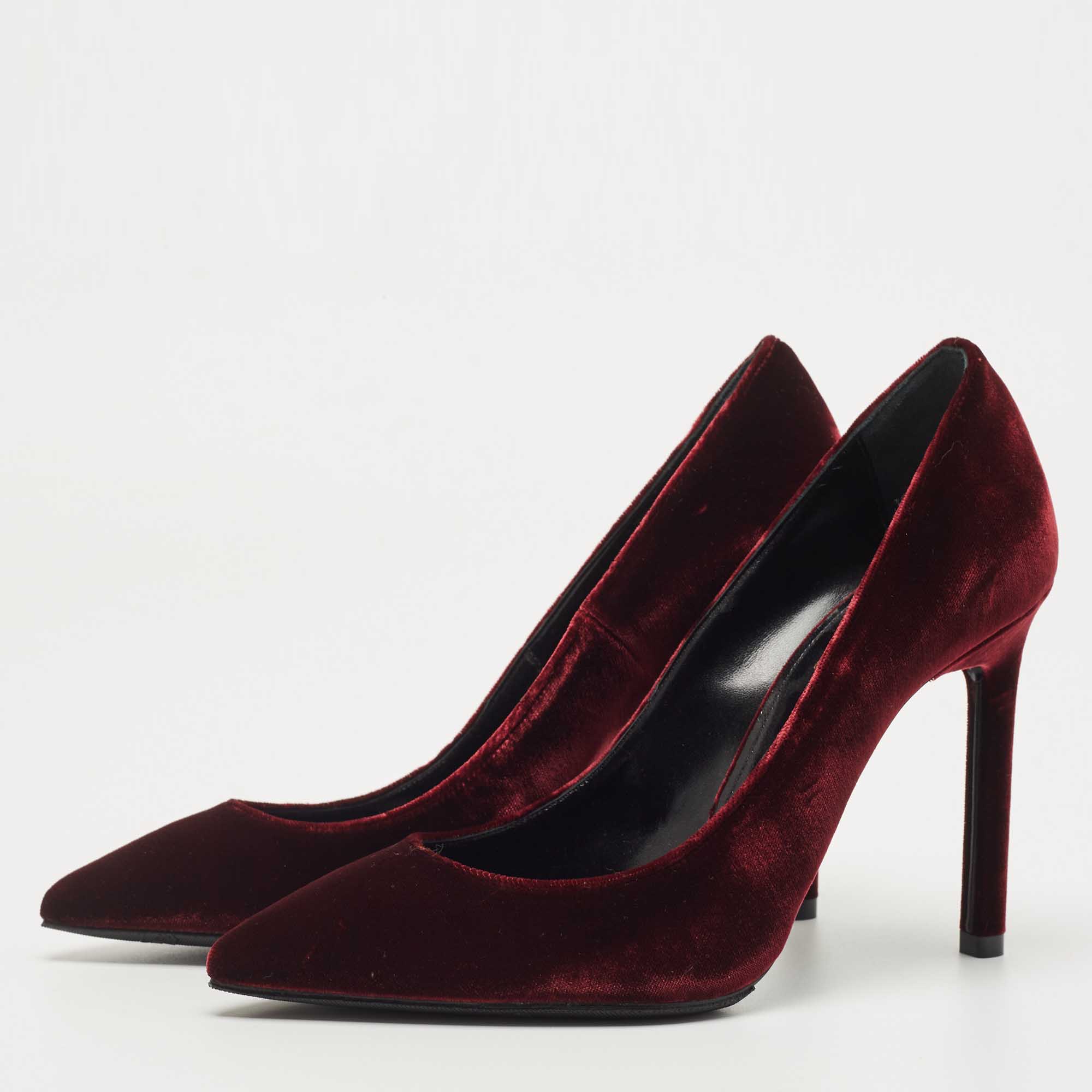 

Saint Laurent Burgundy Velvet Pointed Toe Pumps Size