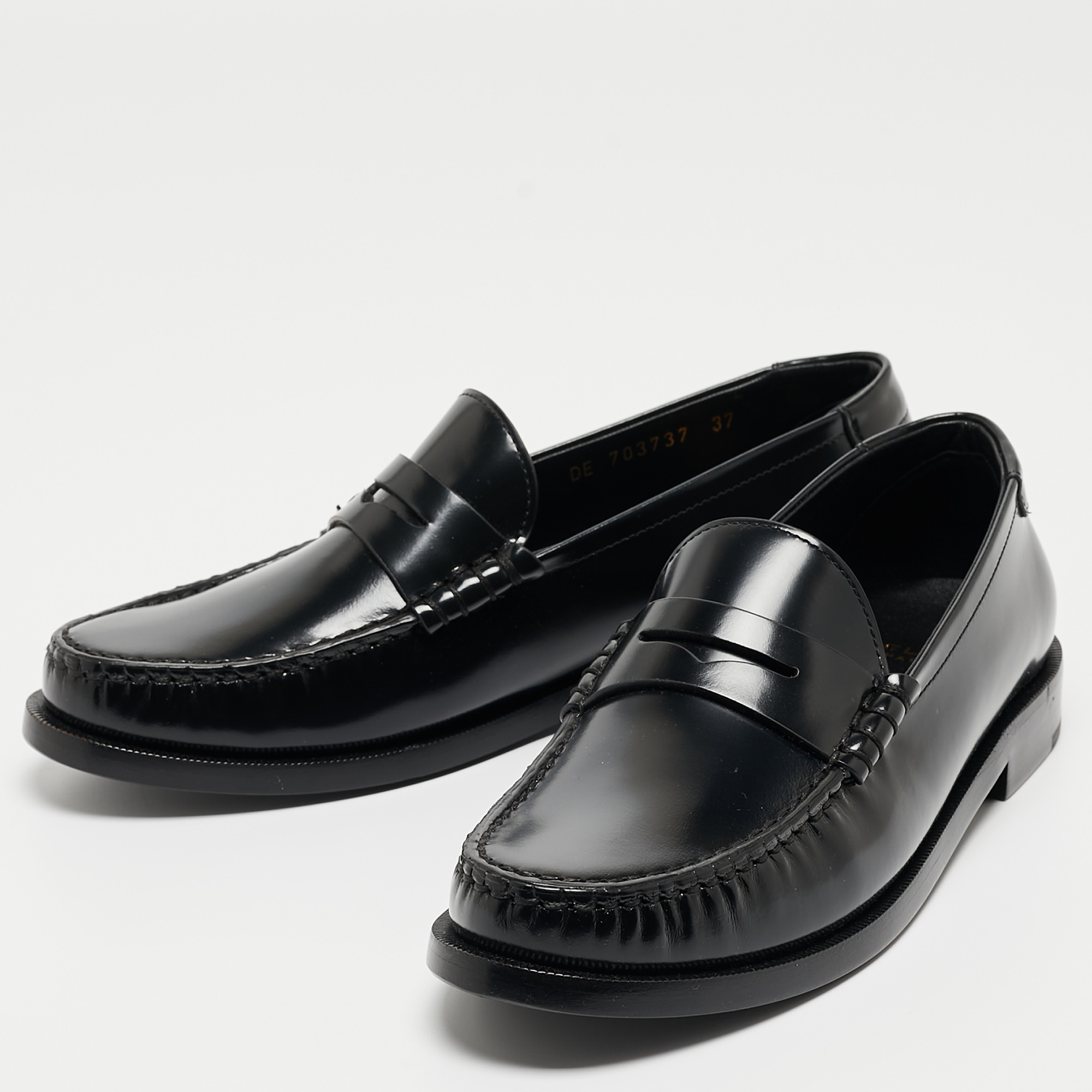 

Saint Laurent Black Leather Slip On Loafers Size