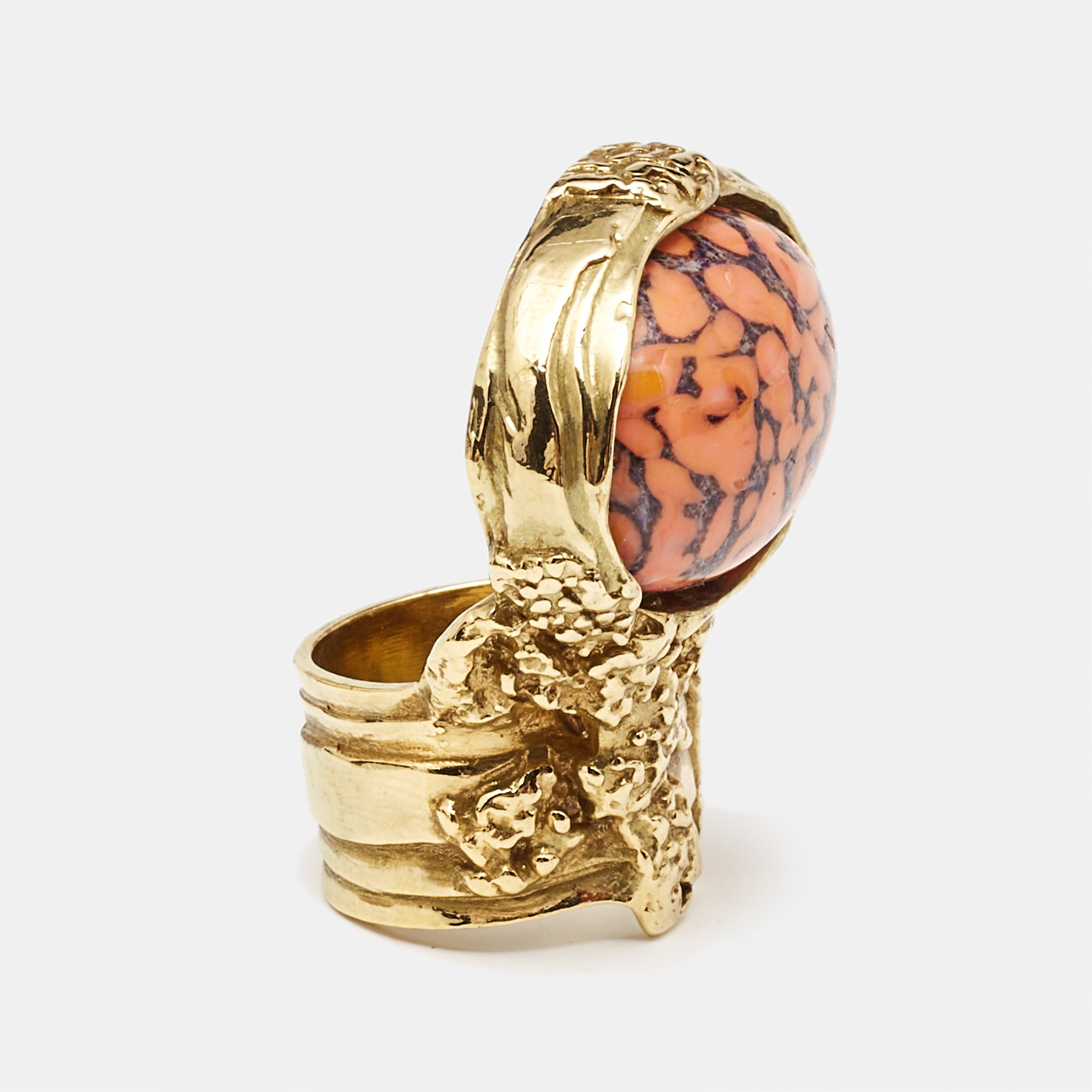 Pre-owned Saint Laurent Glass Gold Tone Ring Size 51