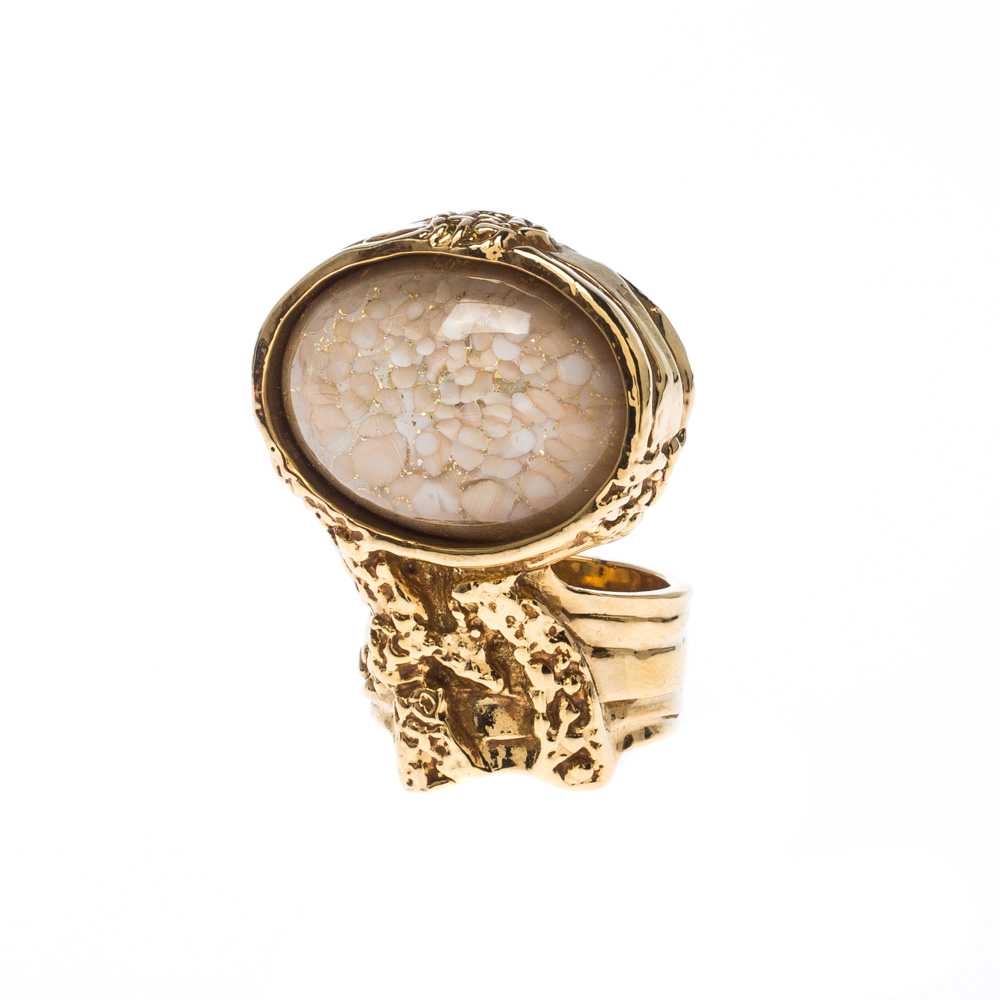

Yves Saint Laurent Arty Beige Cabochon Gold Tone Ring Size