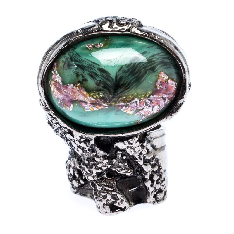 

Saint Laurent Paris Arty Green Glass Cabochon Silver Tone Ring Size