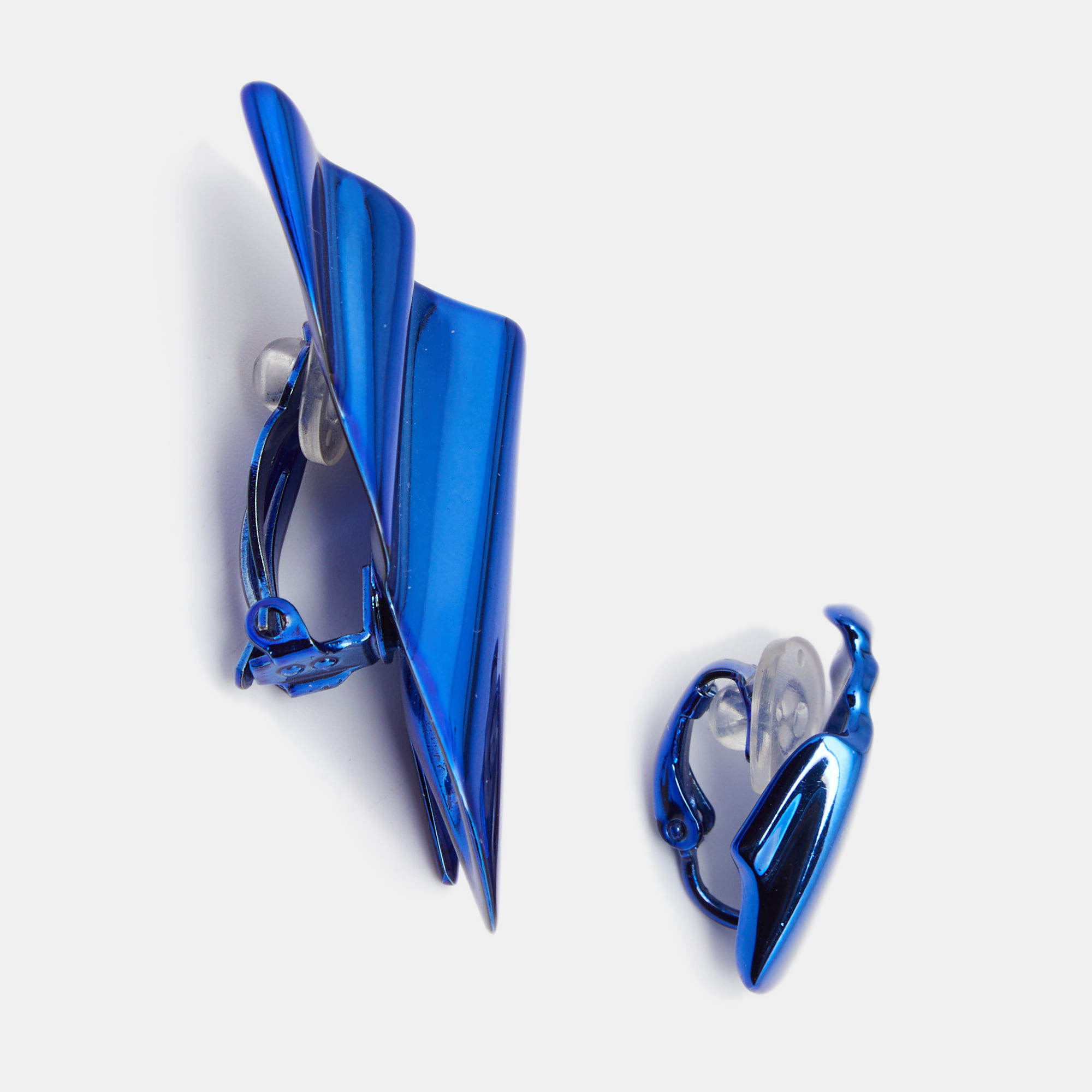 

Saint Laurent Babylone Blue Tone Metal Clip-On Earrings
