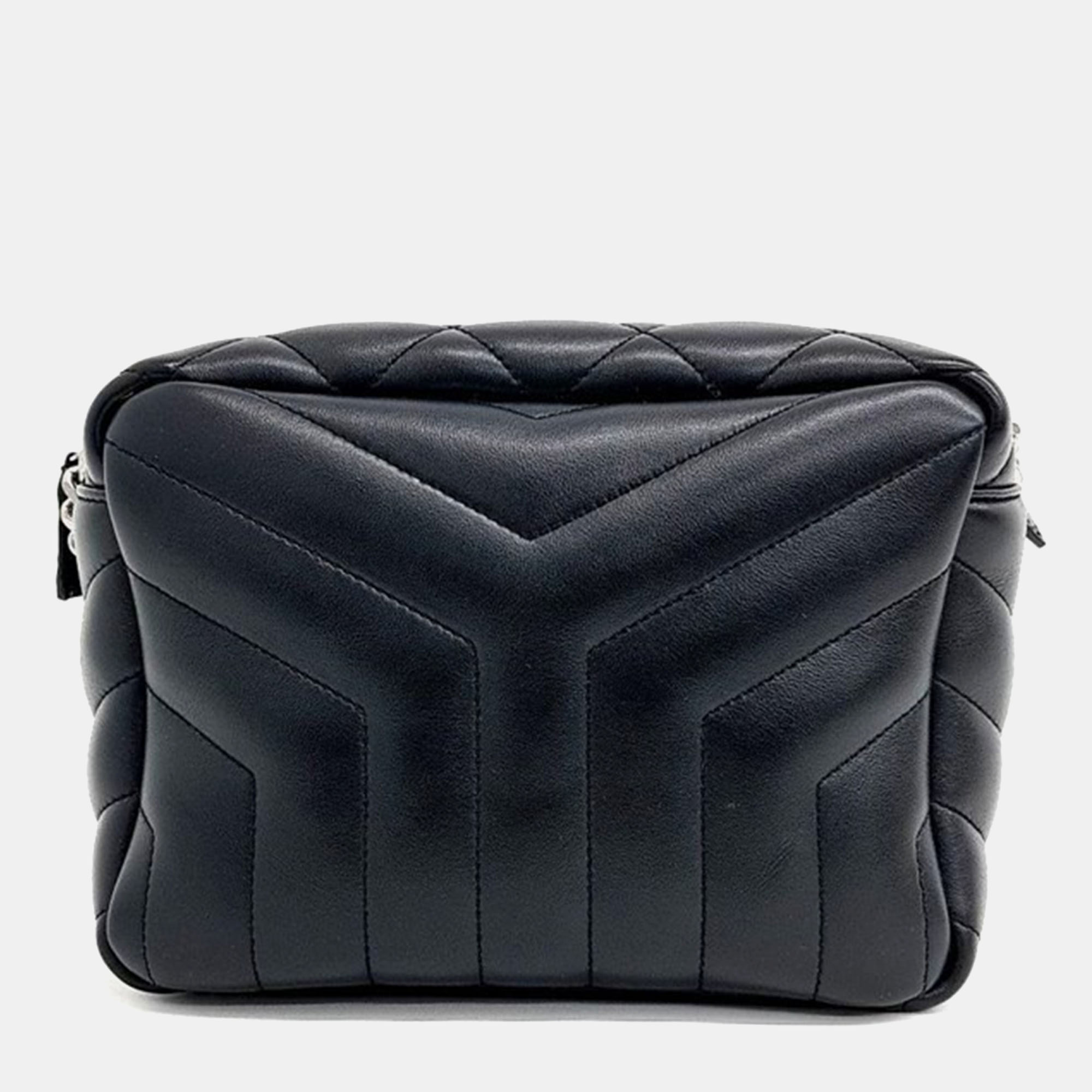 

Saint Laurent Lulu Crossbody Bag, Black