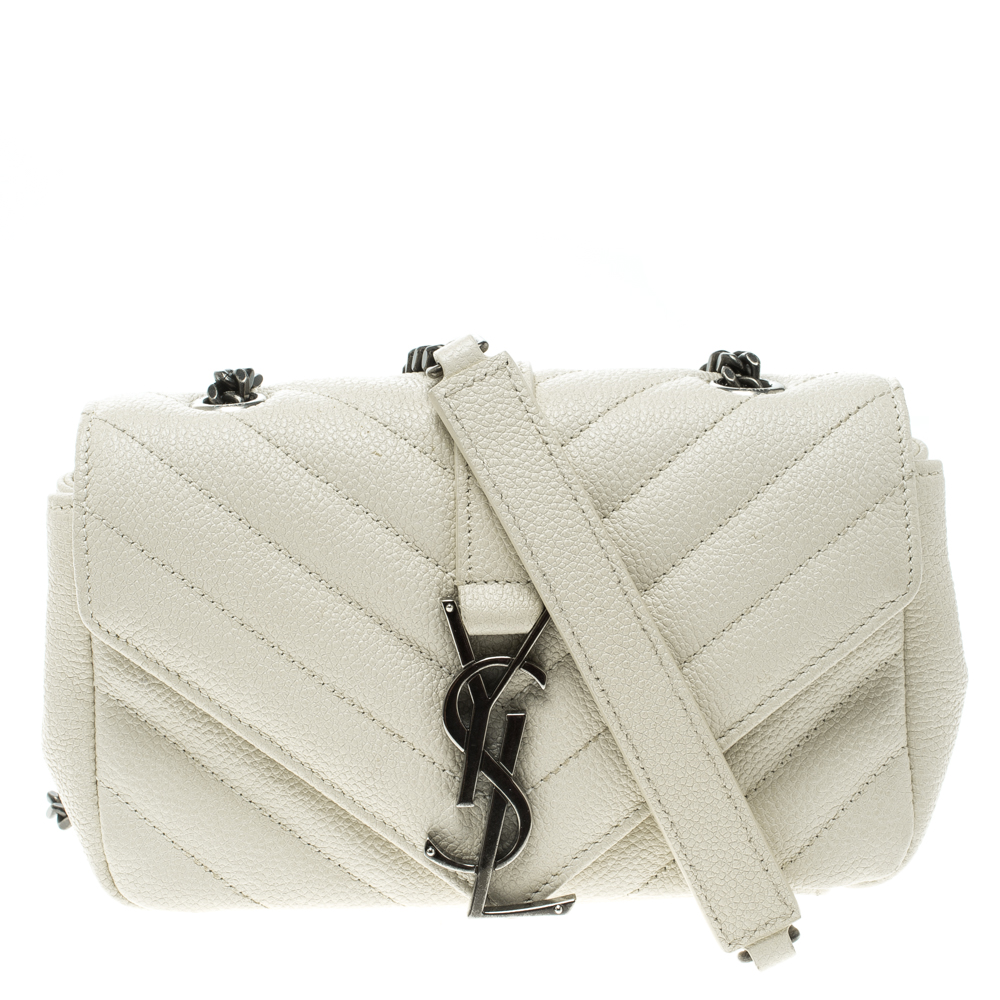 مملوكة مسبقًا حقيبة كتف سان لوران باريس بيبي كلاسيك جلد أبيض مبطن