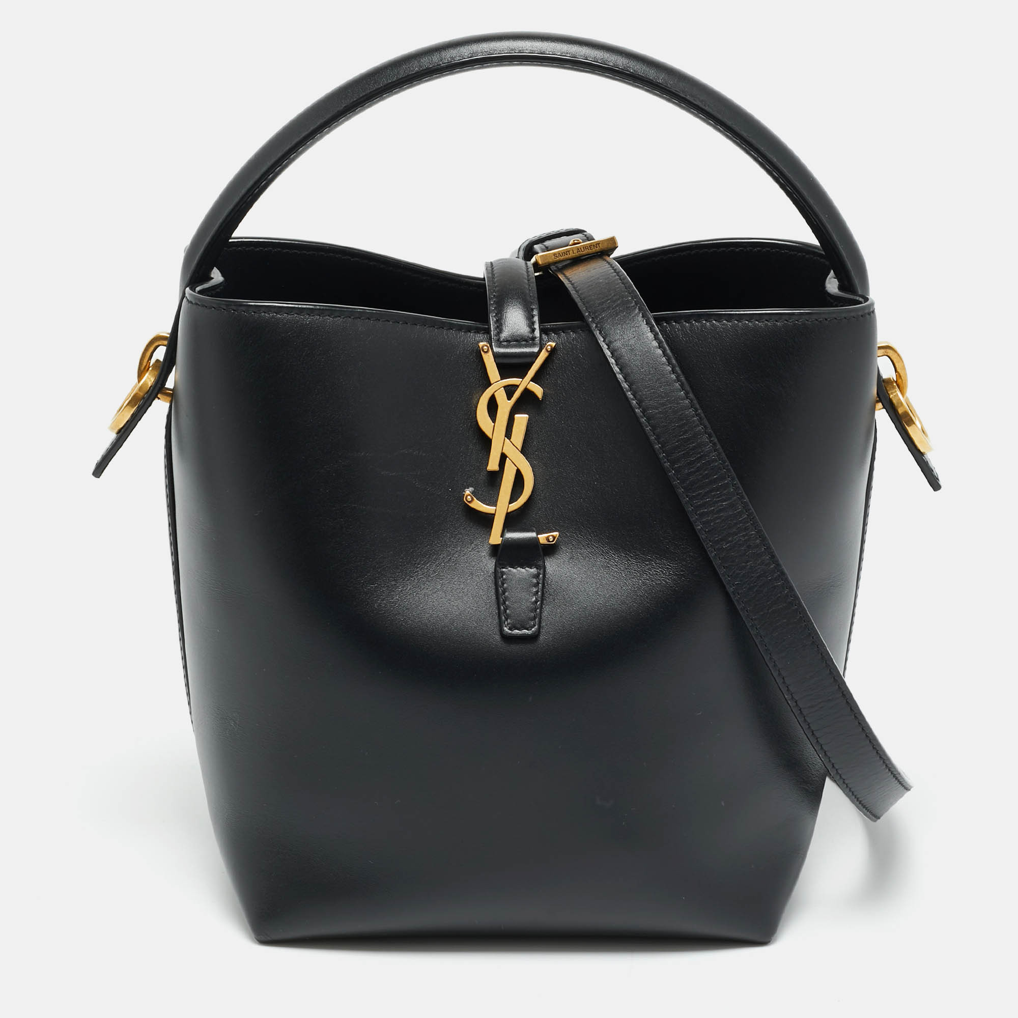 

Saint Laurent Le 37  Black Leather Bucket Bag