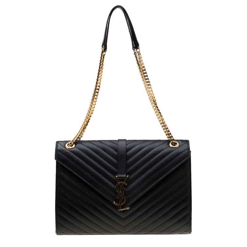 مملوكة مسبقًا Saint Laurent Black Leather Monogram Envelope Shoulder Bag