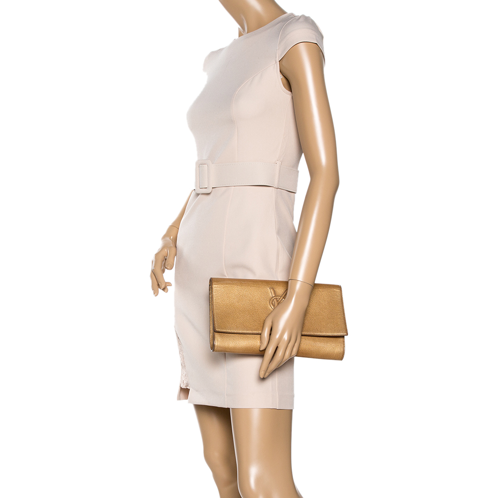 

Yves Saint Laurent Cream Patent Leather Belle de Jour Flap Clutch