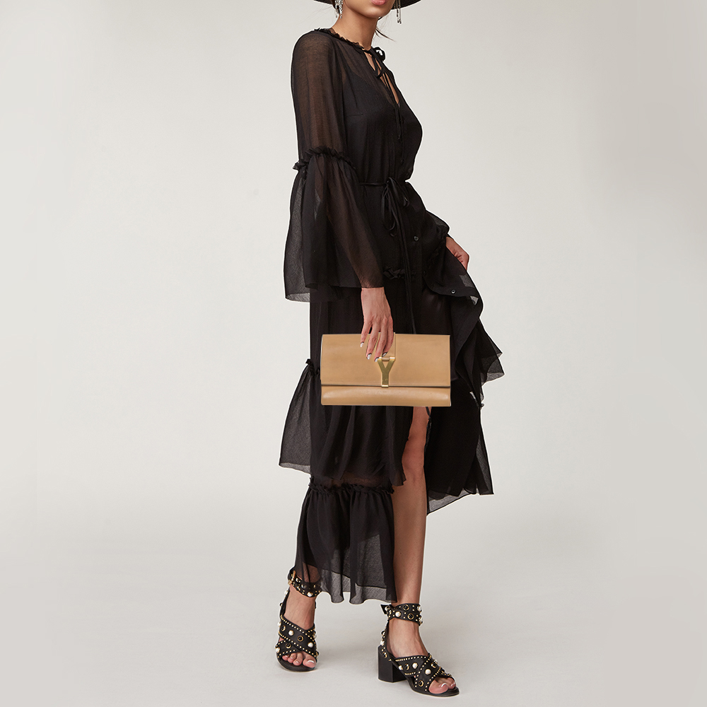 

Saint Laurent Beige Leather Y-Ligne Clutch