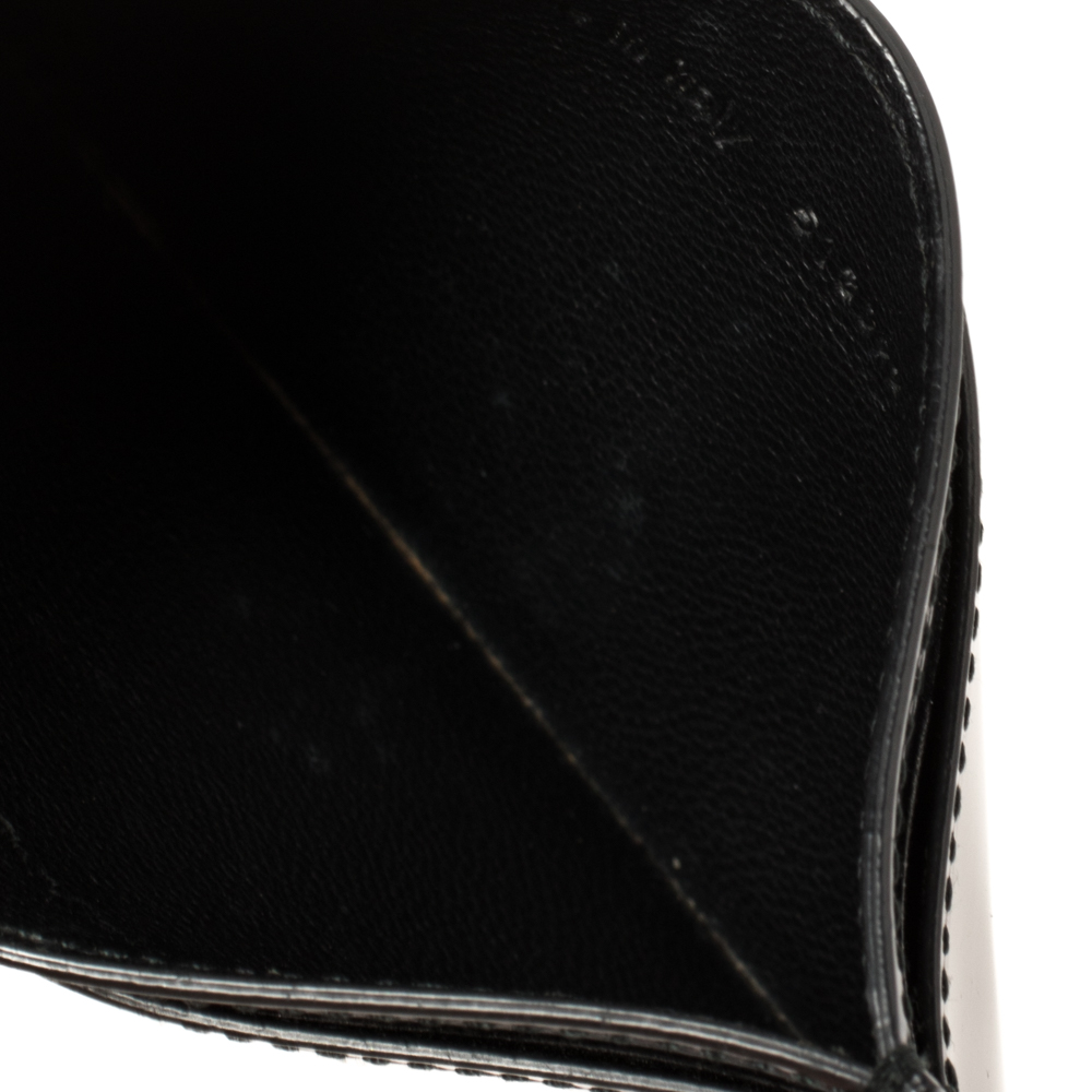 

Yves Saint Laurent Black Patent Leather Card Holder