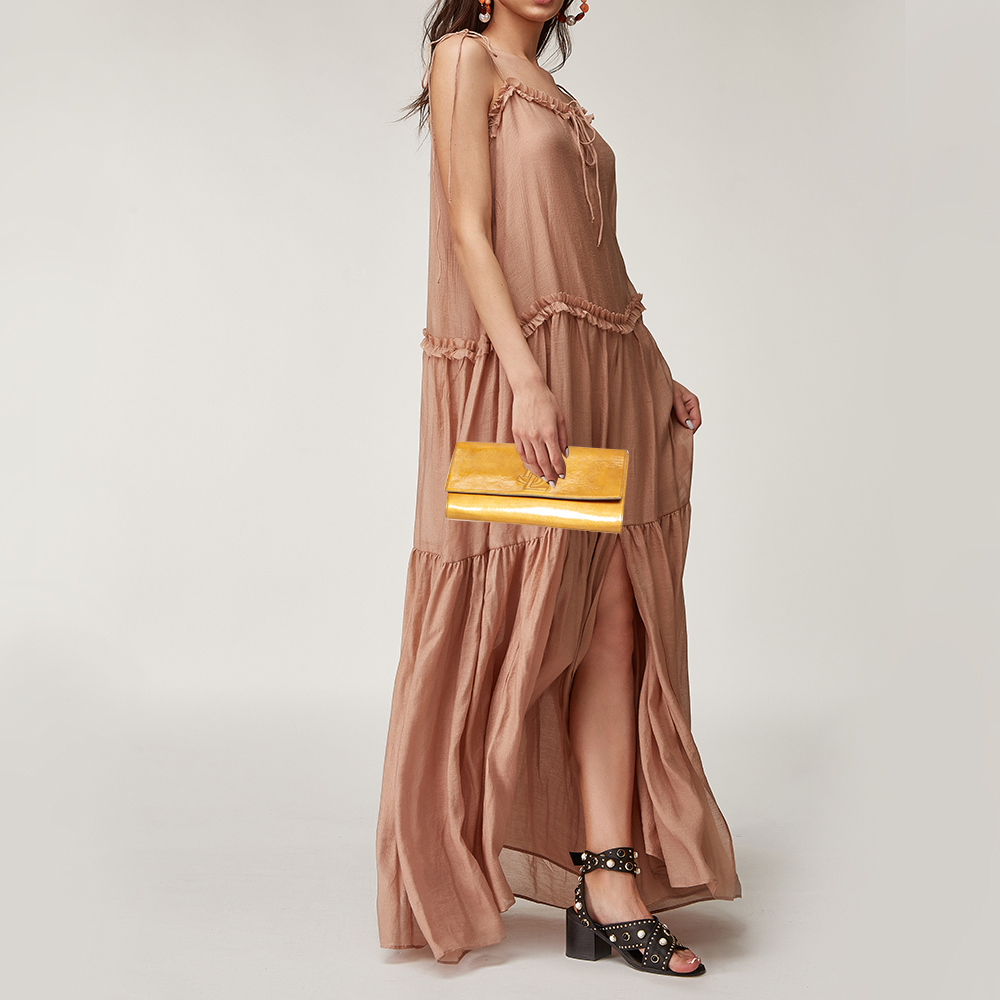 

Yves Saint Laurent Yellow Patent Leather Belle De Jour Clutch