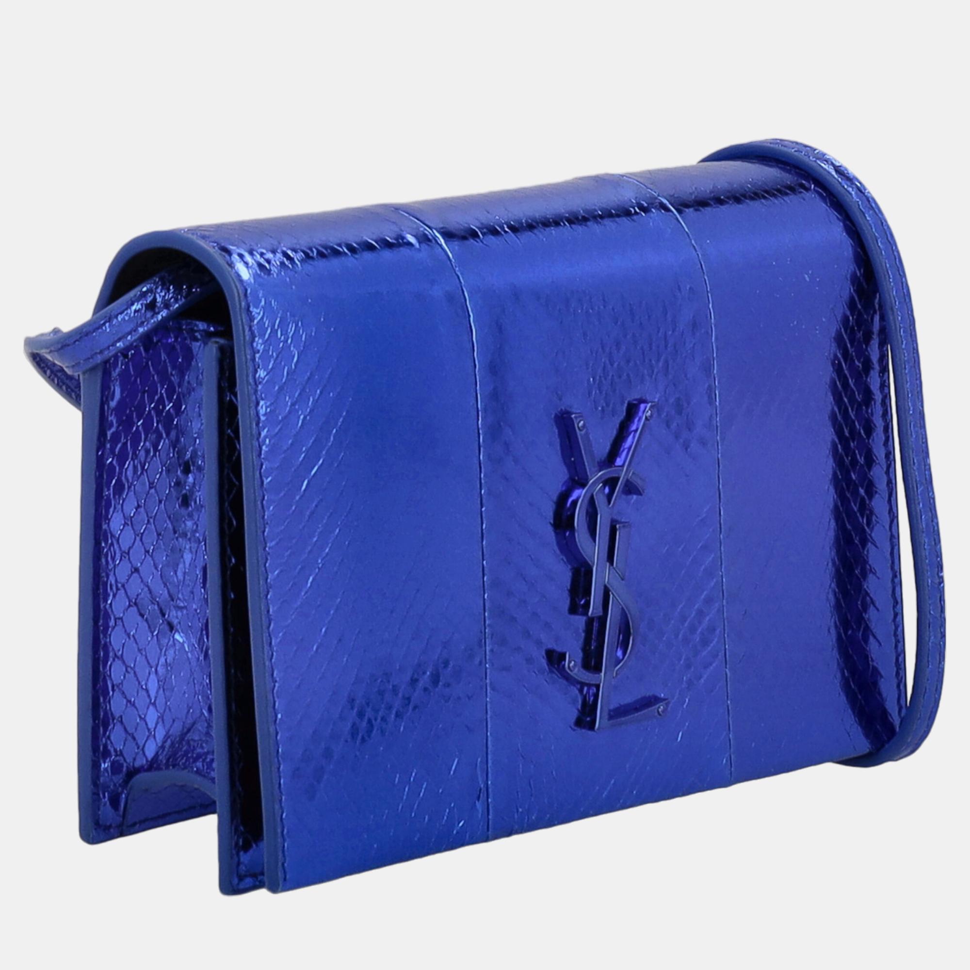 

Saint Laurent Women's Leather Handbag - Navy, Navy blue