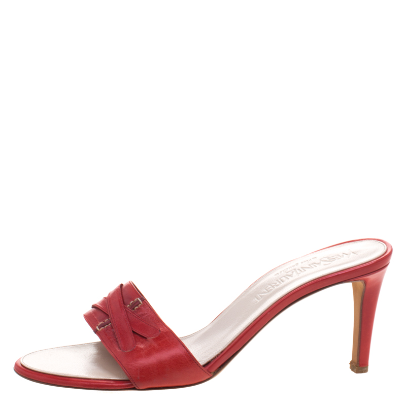 

Saint Laurent Paris Red Leather Slides Size