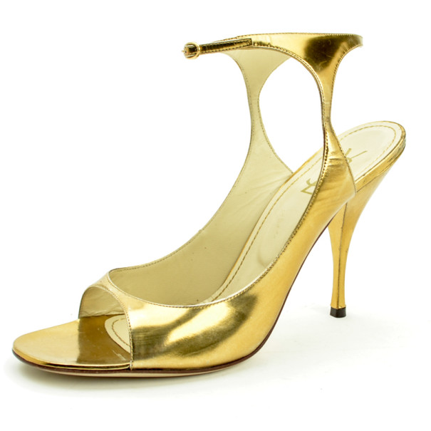 مملوكة مسبقًا Saint Laurent Paris Gold Metallic Leather Ankle Strap Sandals Size 40