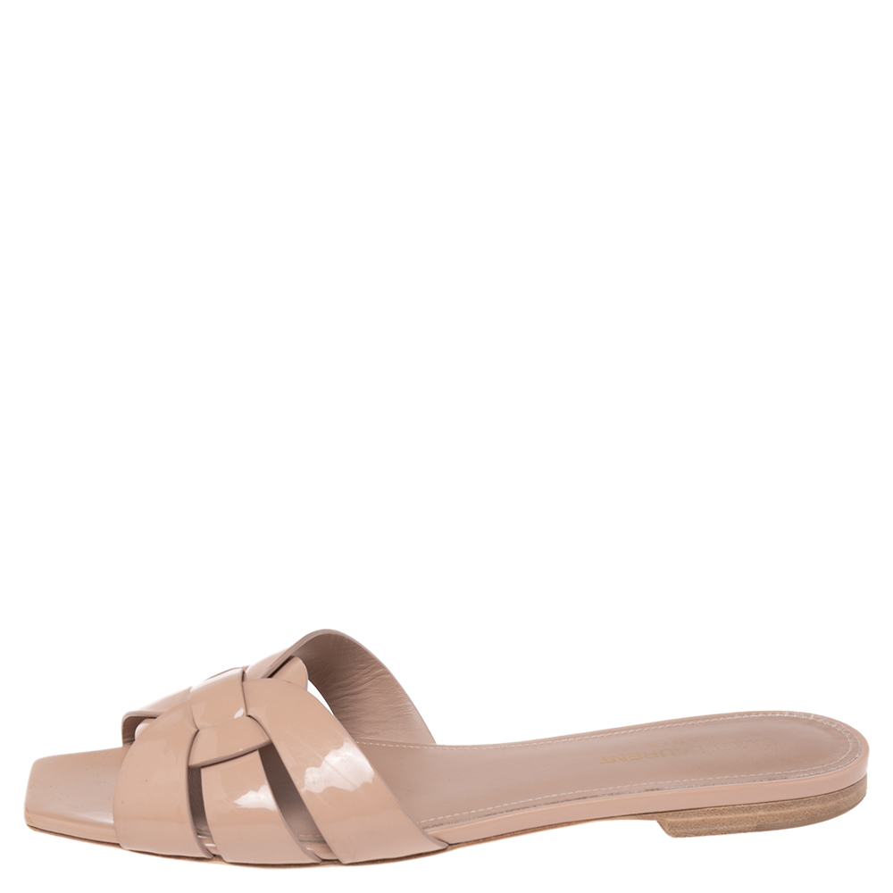 

Saint Laurent Beige Patent Leather Tribute Flat Slides Size
