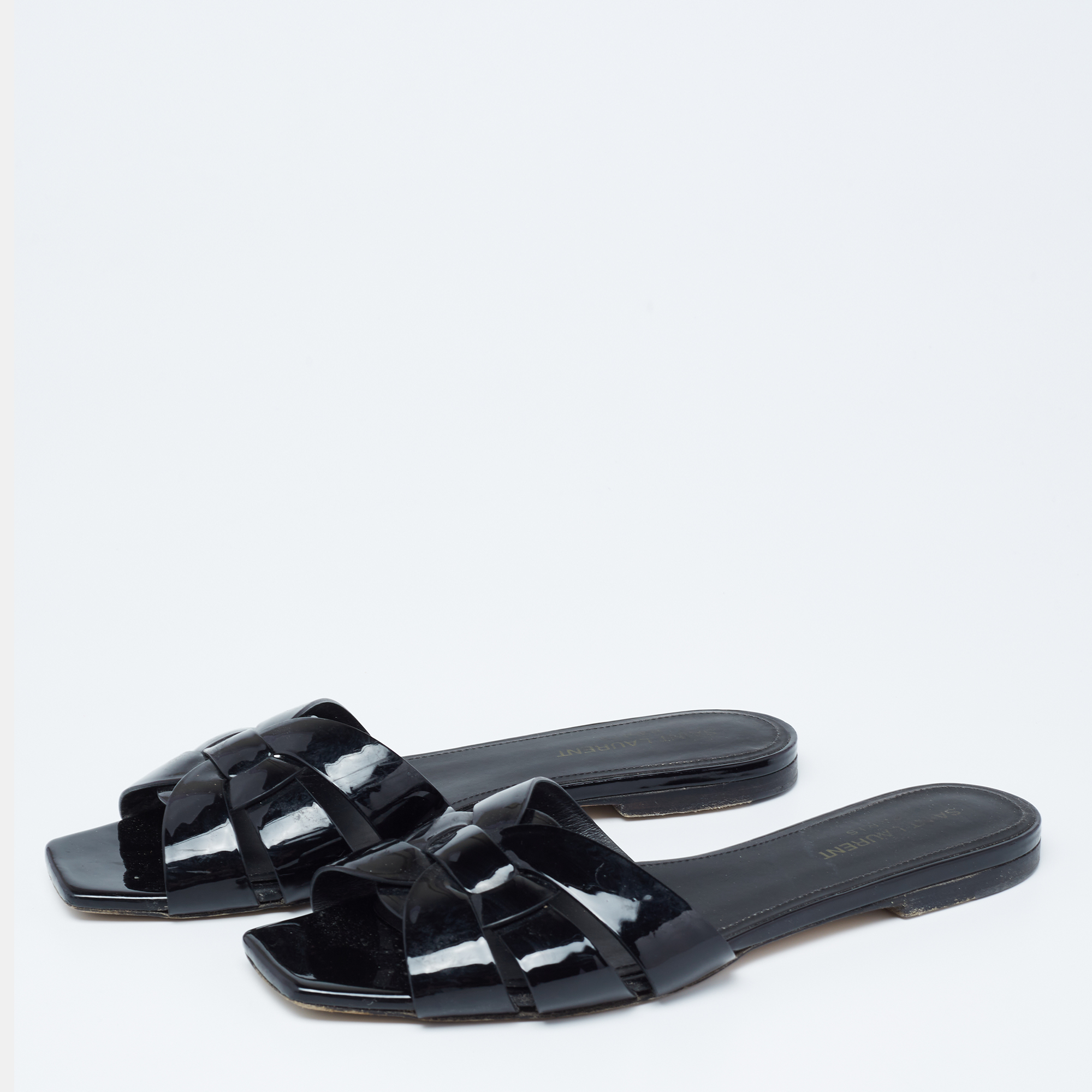 

Saint Laurent Paris Black Patent Leather Tribute Flat Sandals Size