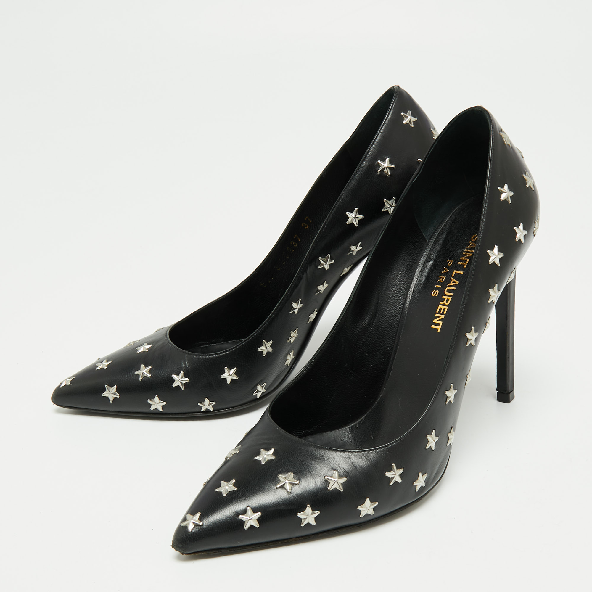 

Saint Laurent Black Leather Studded Star Pumps Size