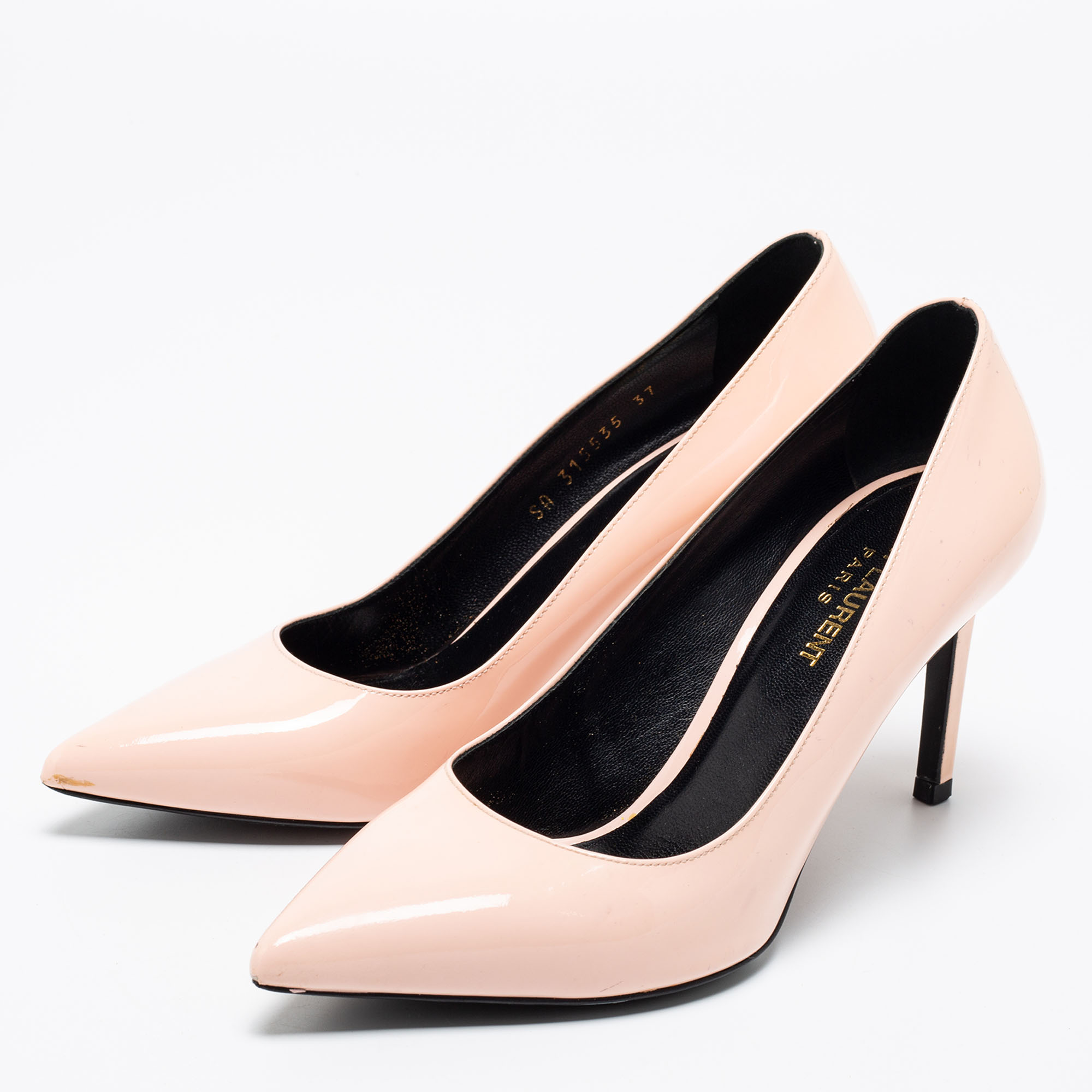 

Saint Laurent Nude Patent Leather Anja Pointed Toe Pumps Size, Beige